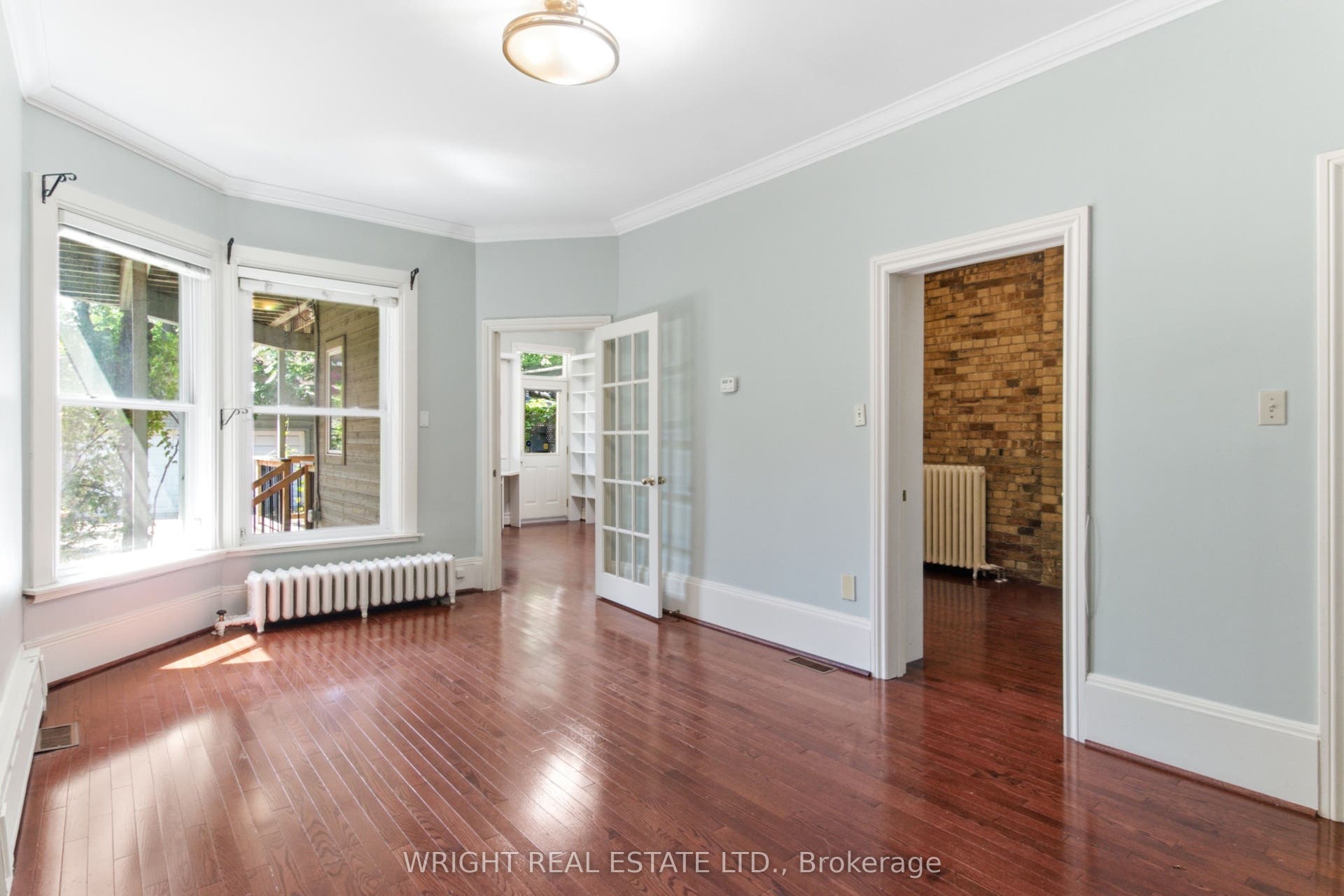 112 Albany Avenue, Toronto C, Toronto ON M5R 3C4