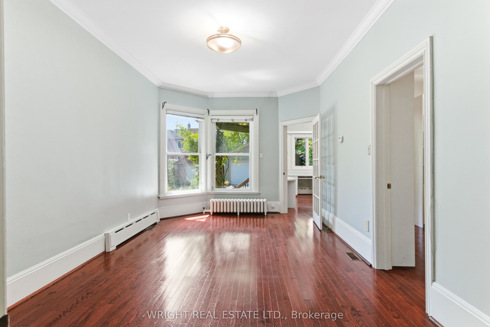 112 Albany Avenue, Toronto C, Toronto ON M5R 3C4
