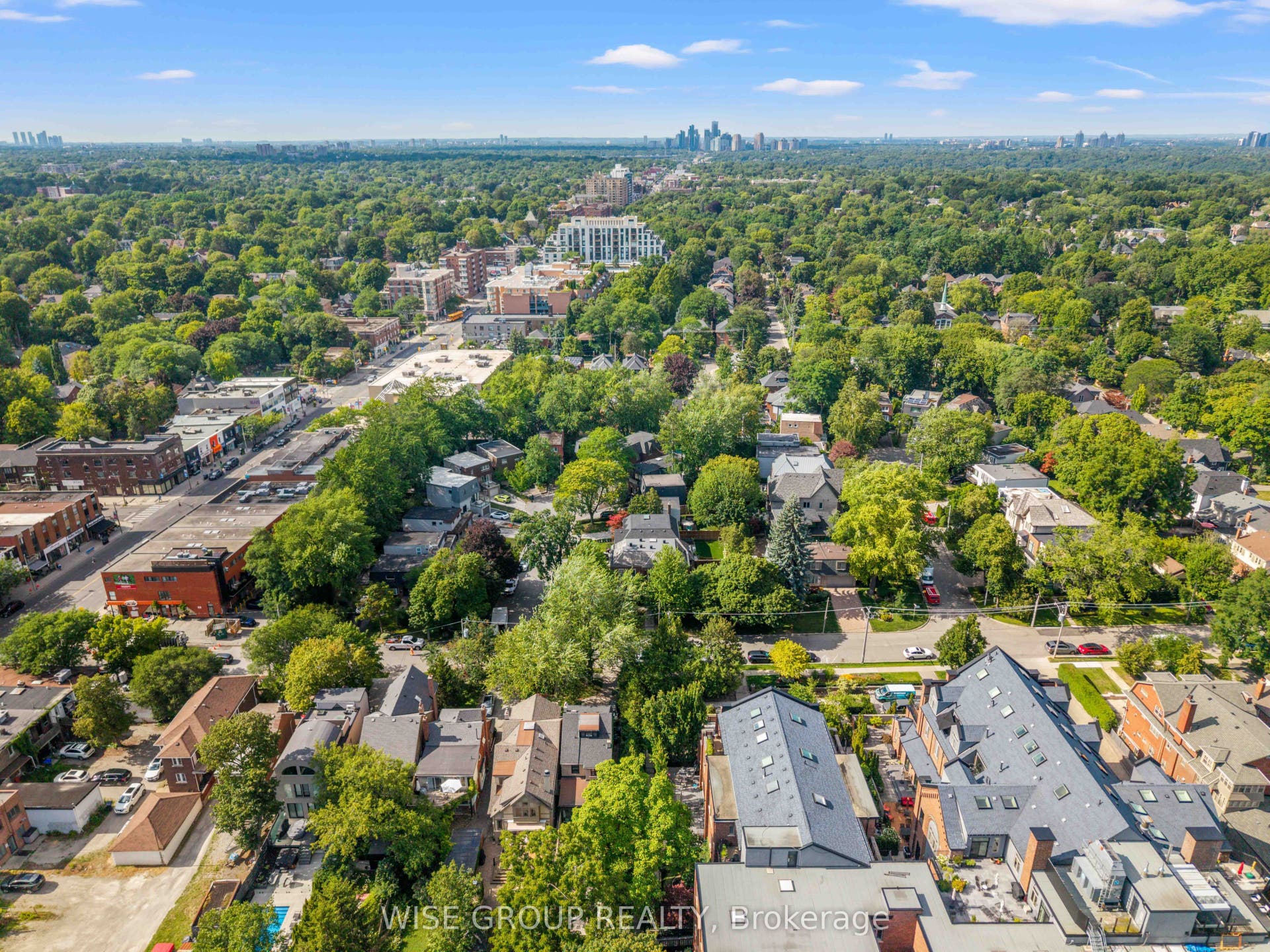 50 Sheldrake Boulevard, Toronto C10, Toronto C, Toronto ON M4P 2B3