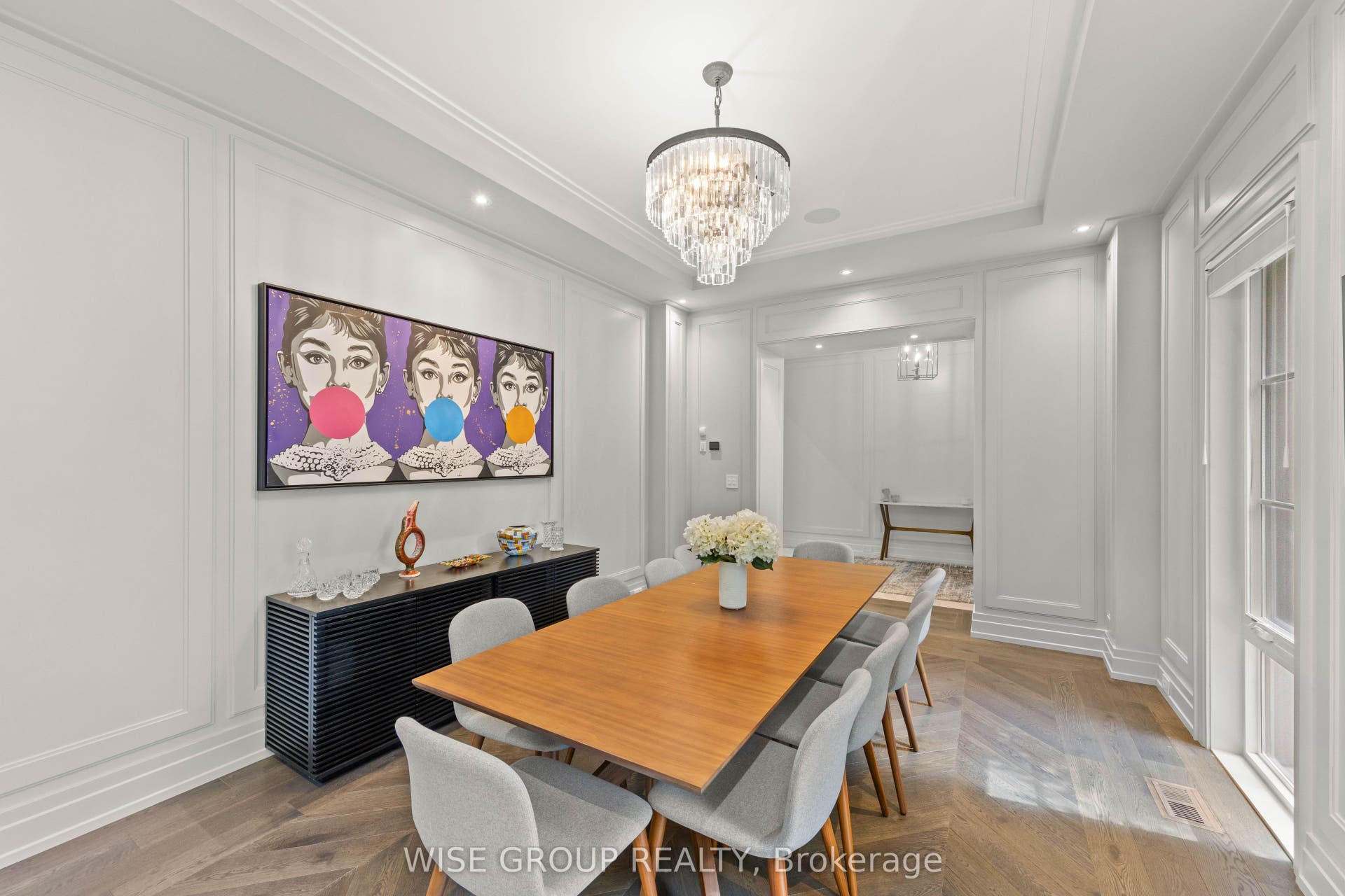 50 Sheldrake Boulevard, Toronto C10, Toronto C, Toronto ON M4P 2B3