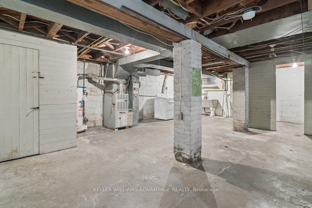 55 Snowdon Avenue, Toronto C, Toronto ON M4N 2A7