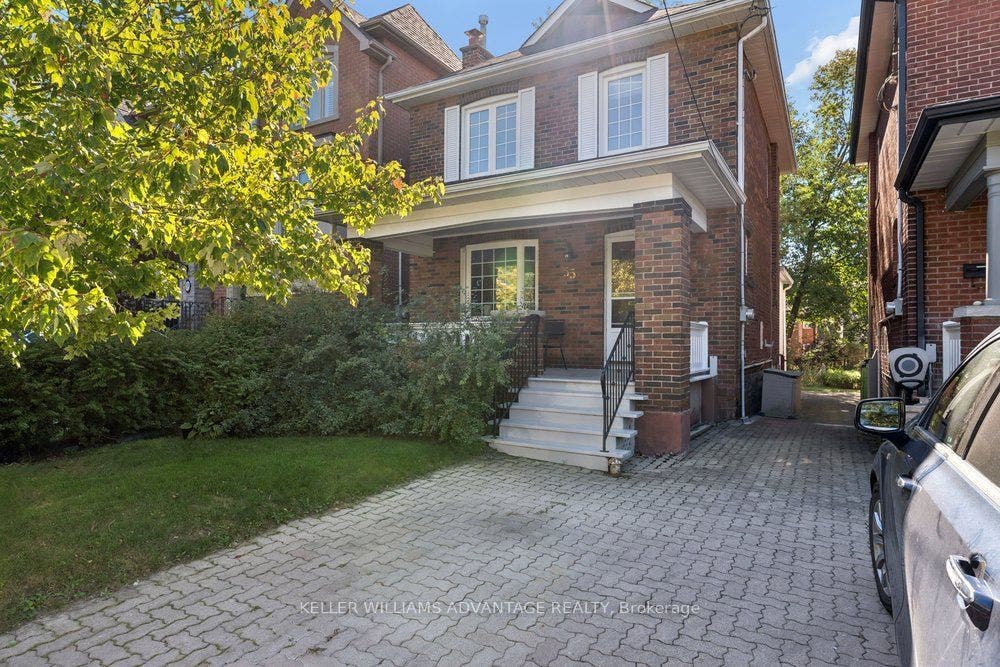 55 Snowdon Avenue, Toronto C, Toronto ON M4N 2A7