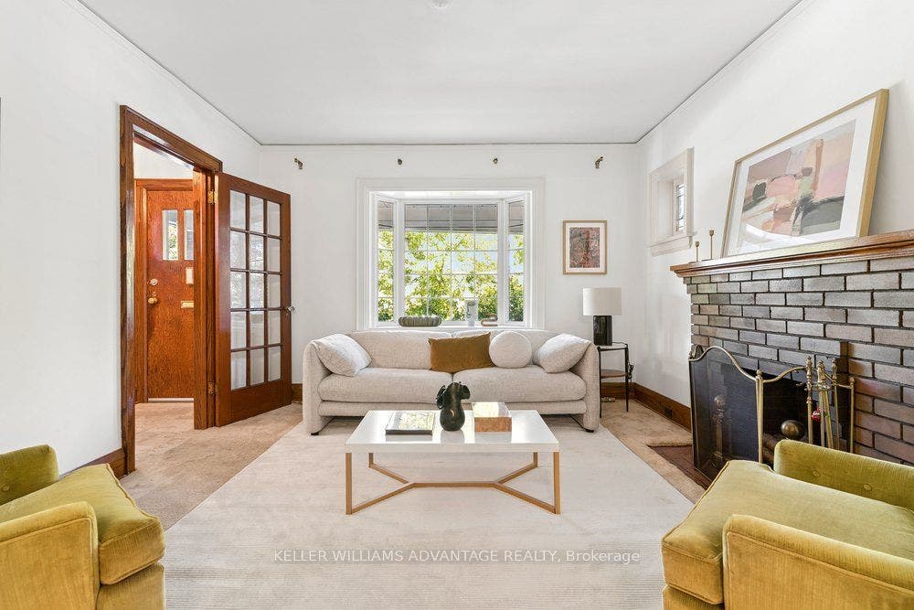 55 Snowdon Avenue, Toronto C, Toronto ON M4N 2A7