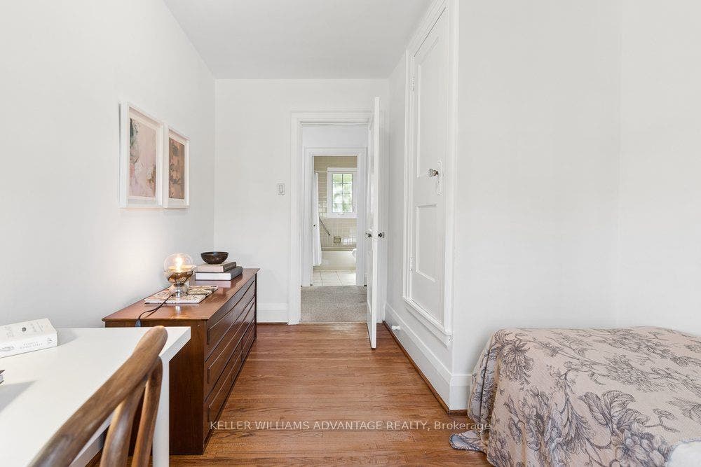 55 Snowdon Avenue, Toronto C, Toronto ON M4N 2A7