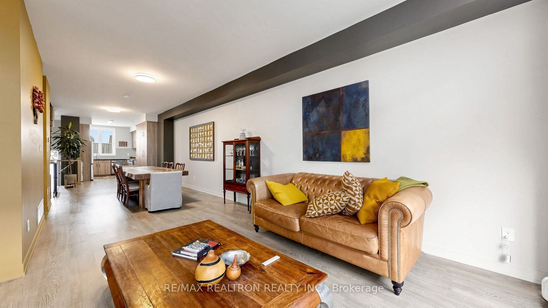 48 Hooyo Terrace, Toronto C, Toronto ON M6A 0E2