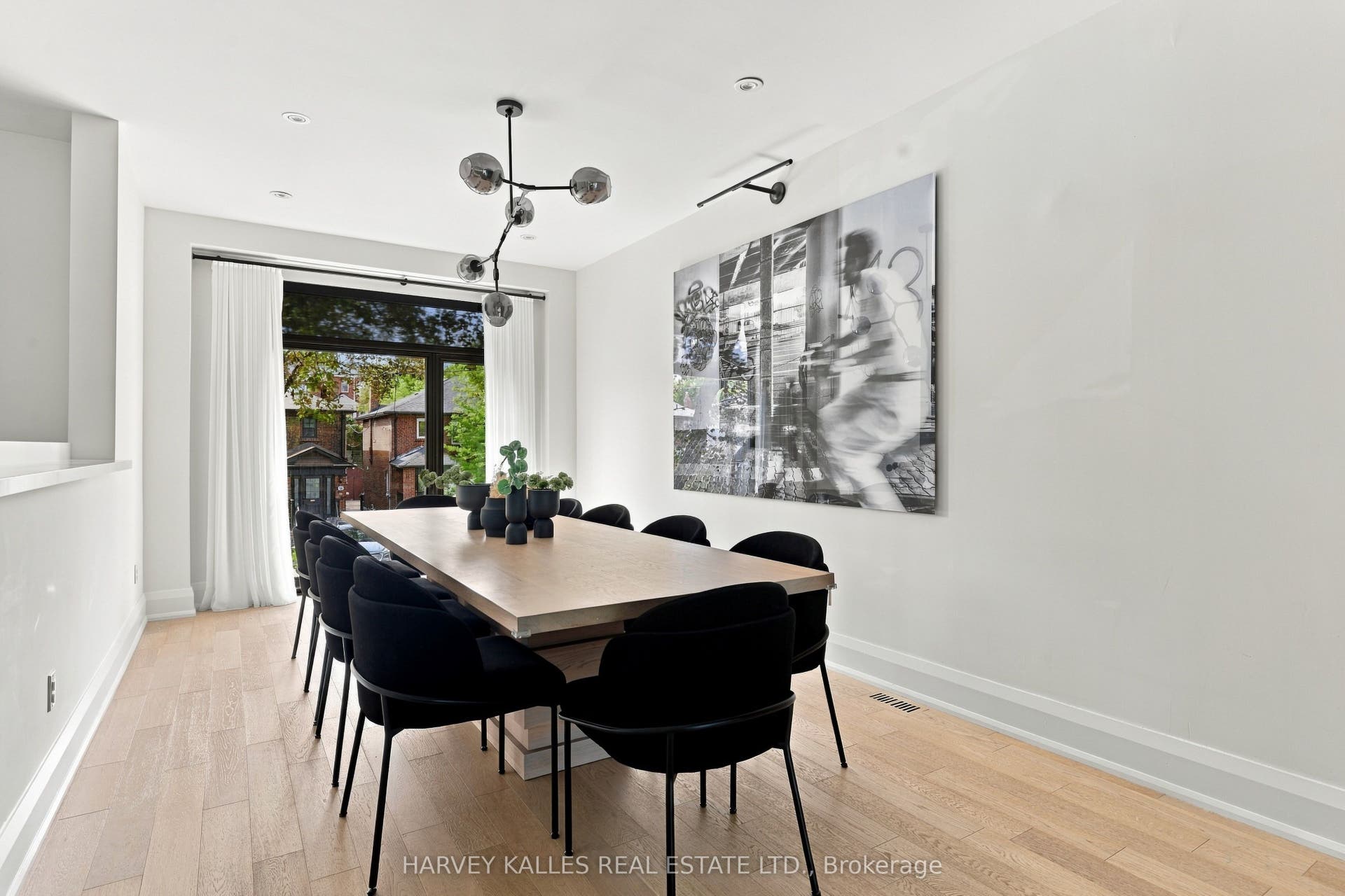 57 Roseneath Gardens, Toronto C, Toronto ON M6C 3X5