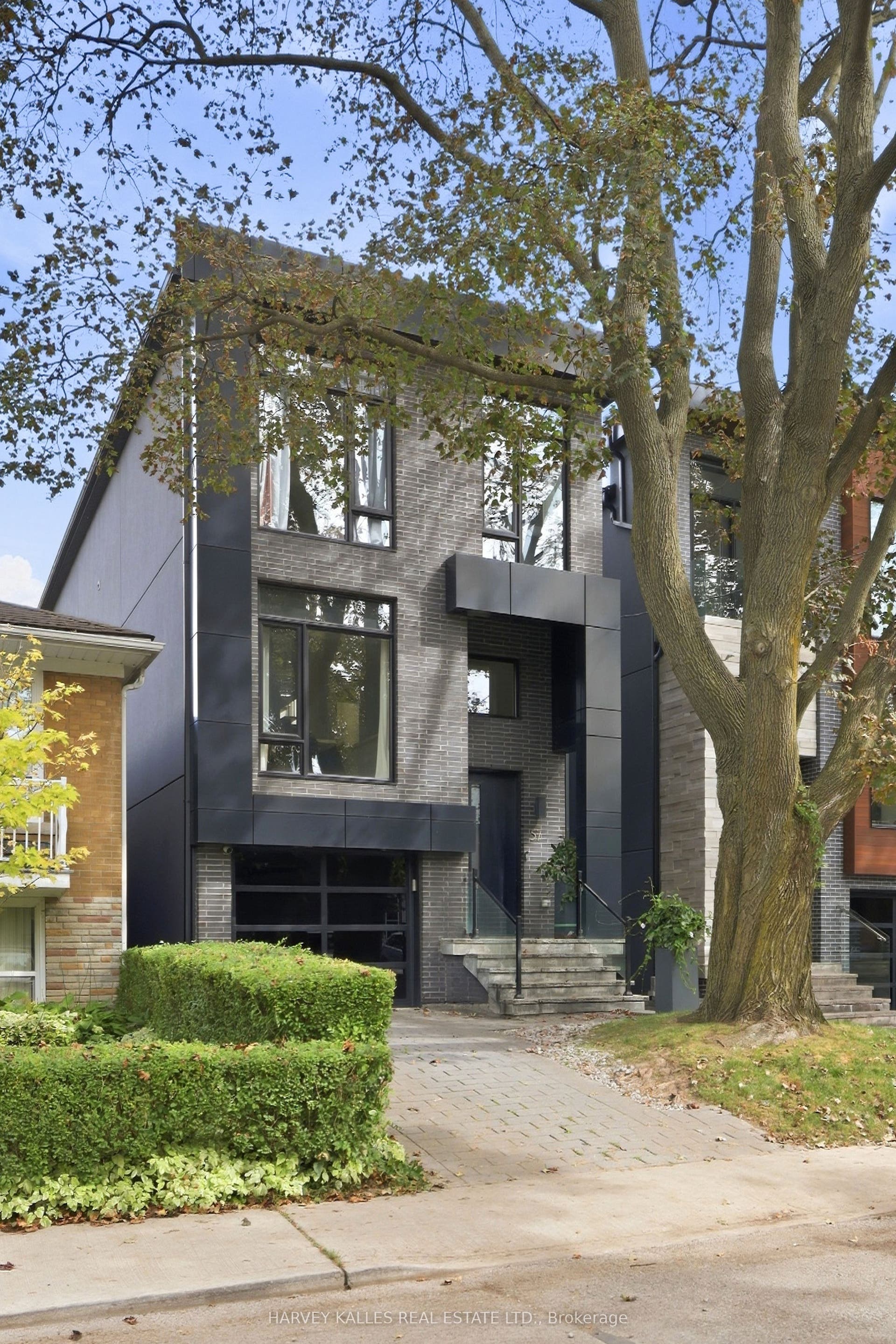 57 Roseneath Gardens, Toronto C, Toronto ON M6C 3X5