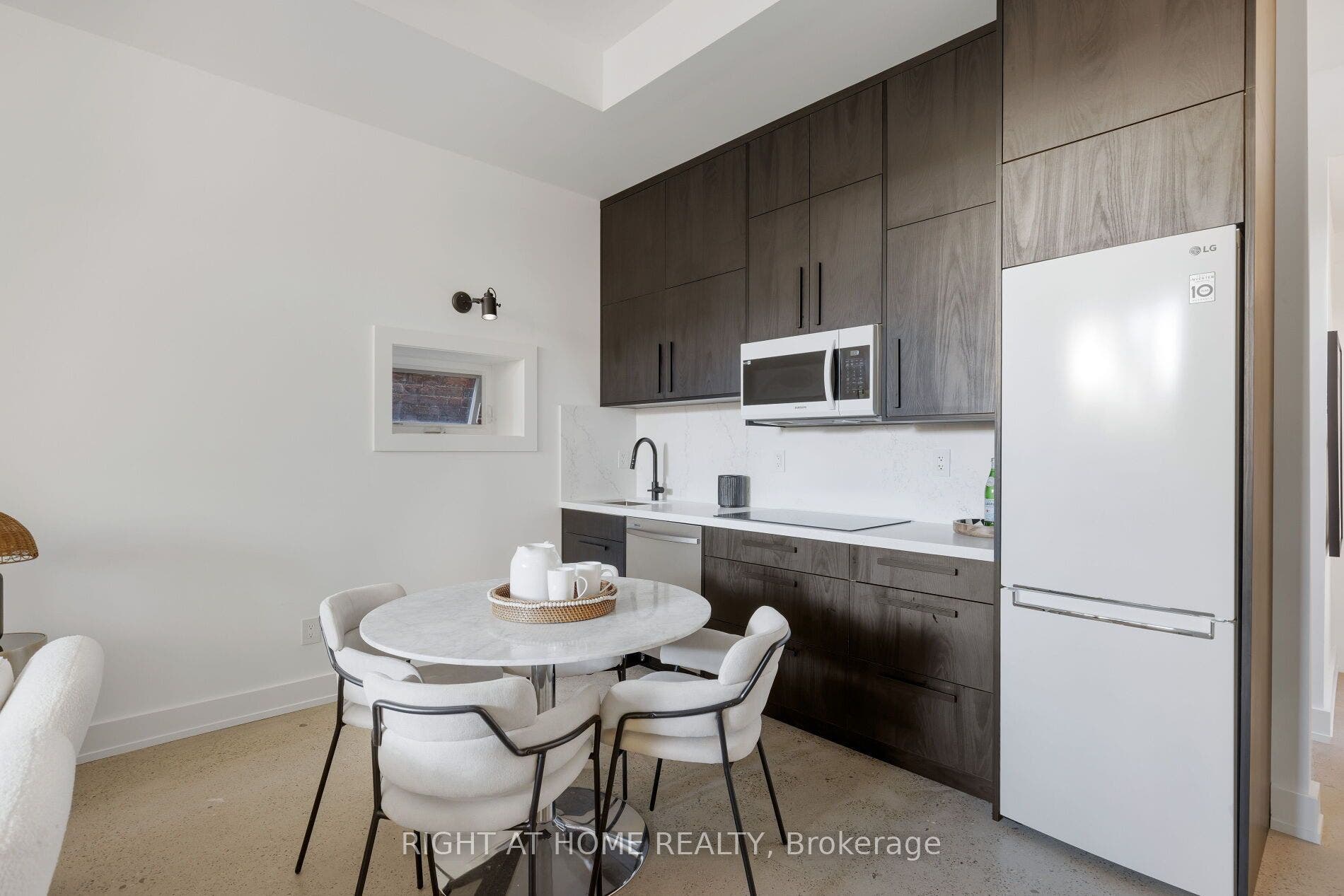 174 Cedric Avenue, Toronto C, Toronto ON M6C 3X8