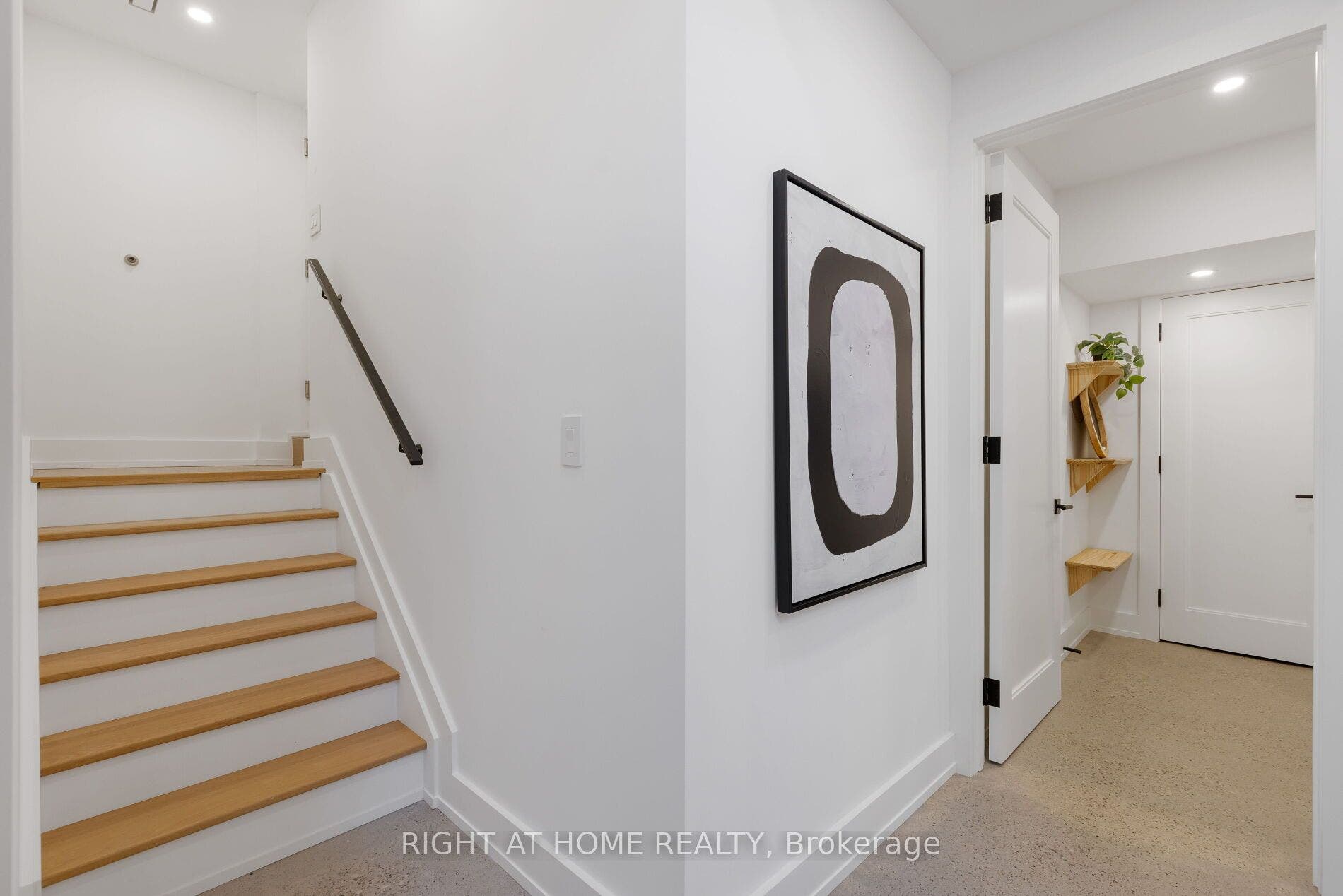174 Cedric Avenue, Toronto C, Toronto ON M6C 3X8