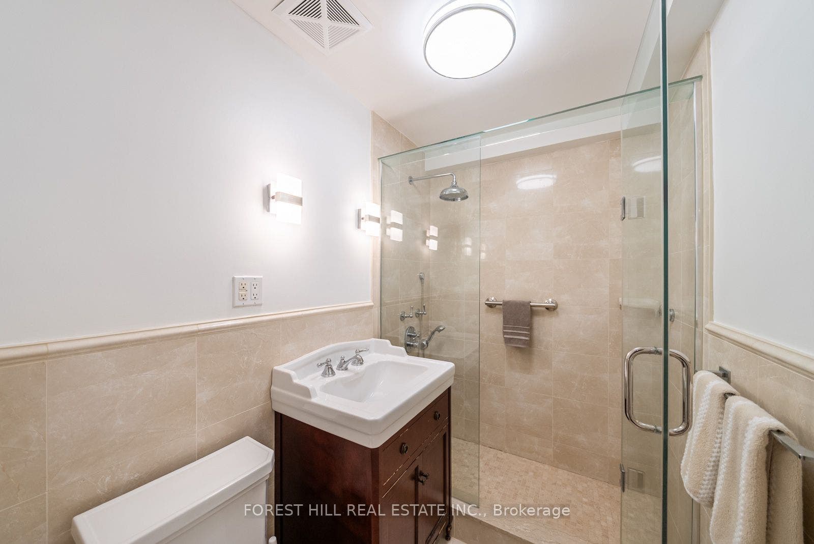717 Eglinton Avenue W, #301, Toronto C03, Toronto C, Toronto ON M5N 1C9