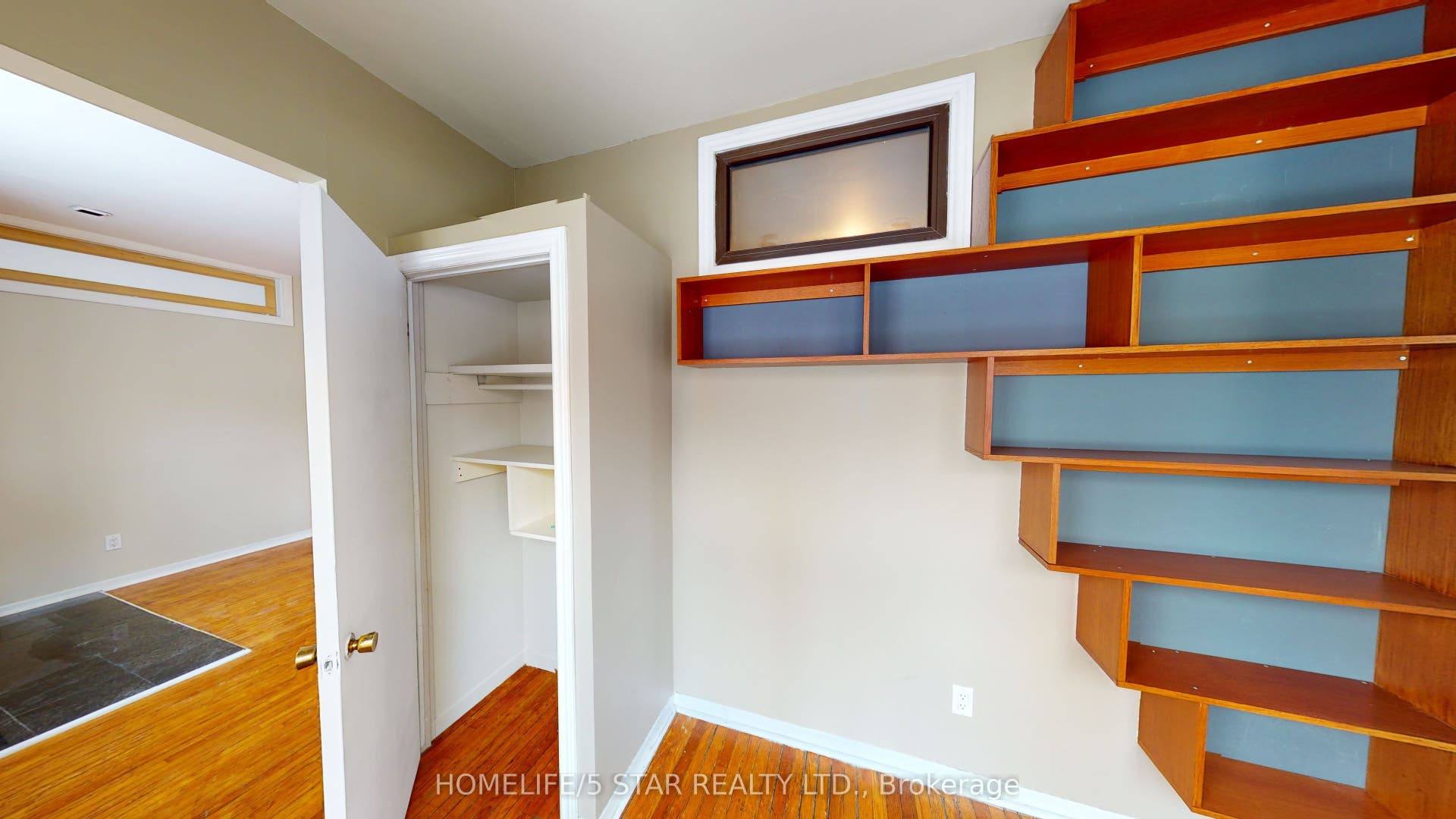 642 Dovercourt Road, #Apt 1, Toronto C, Toronto ON M6H 2W6 642 Dovercourt Road, #Apt 1, Toronto C, Toronto ON M6H 2W6