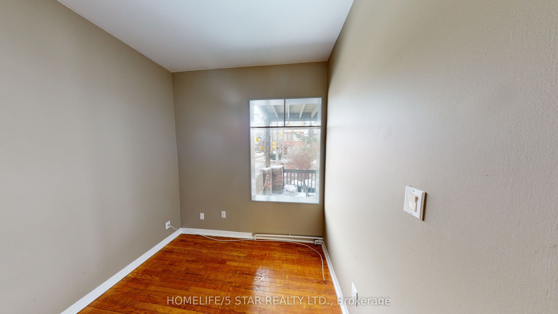 642 Dovercourt Road, #Apt 1, Toronto C, Toronto ON M6H 2W6 642 Dovercourt Road, #Apt 1, Toronto C, Toronto ON M6H 2W6