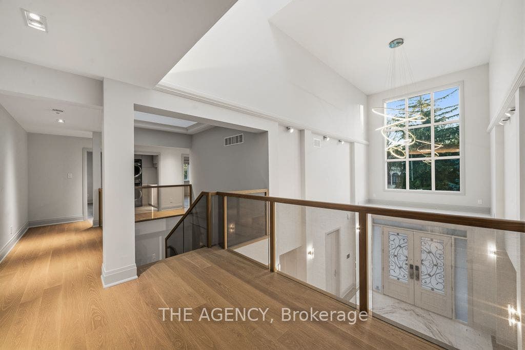 72 Lord Seaton Road, Toronto C, Toronto ON M2P 1K5