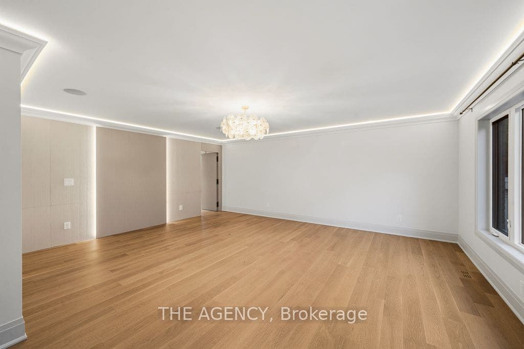 72 Lord Seaton Road, Toronto C, Toronto ON M2P 1K5