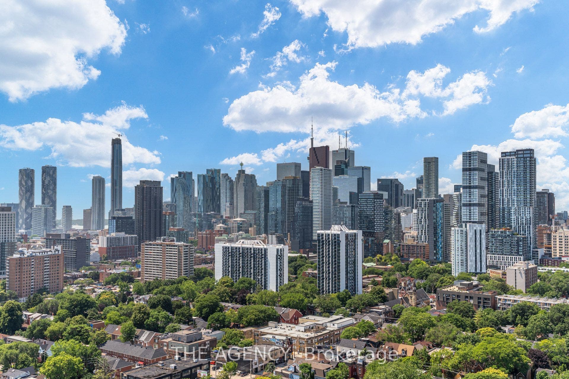 10 Oak Street, #2403, Toronto C, Toronto ON M5A 0Z1 10 Oak Street, #2403, Toronto C, Toronto ON M5A 0Z1