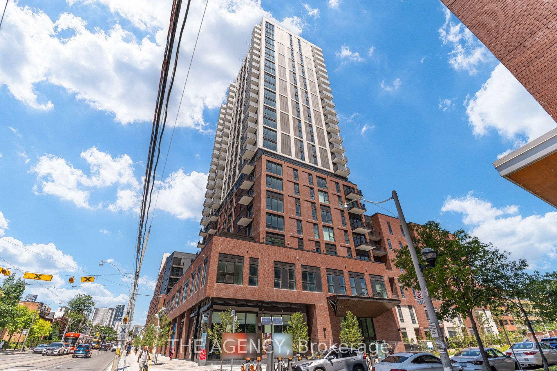 10 Oak Street, #2403, Toronto C, Toronto ON M5A 0Z1 10 Oak Street, #2403, Toronto C, Toronto ON M5A 0Z1