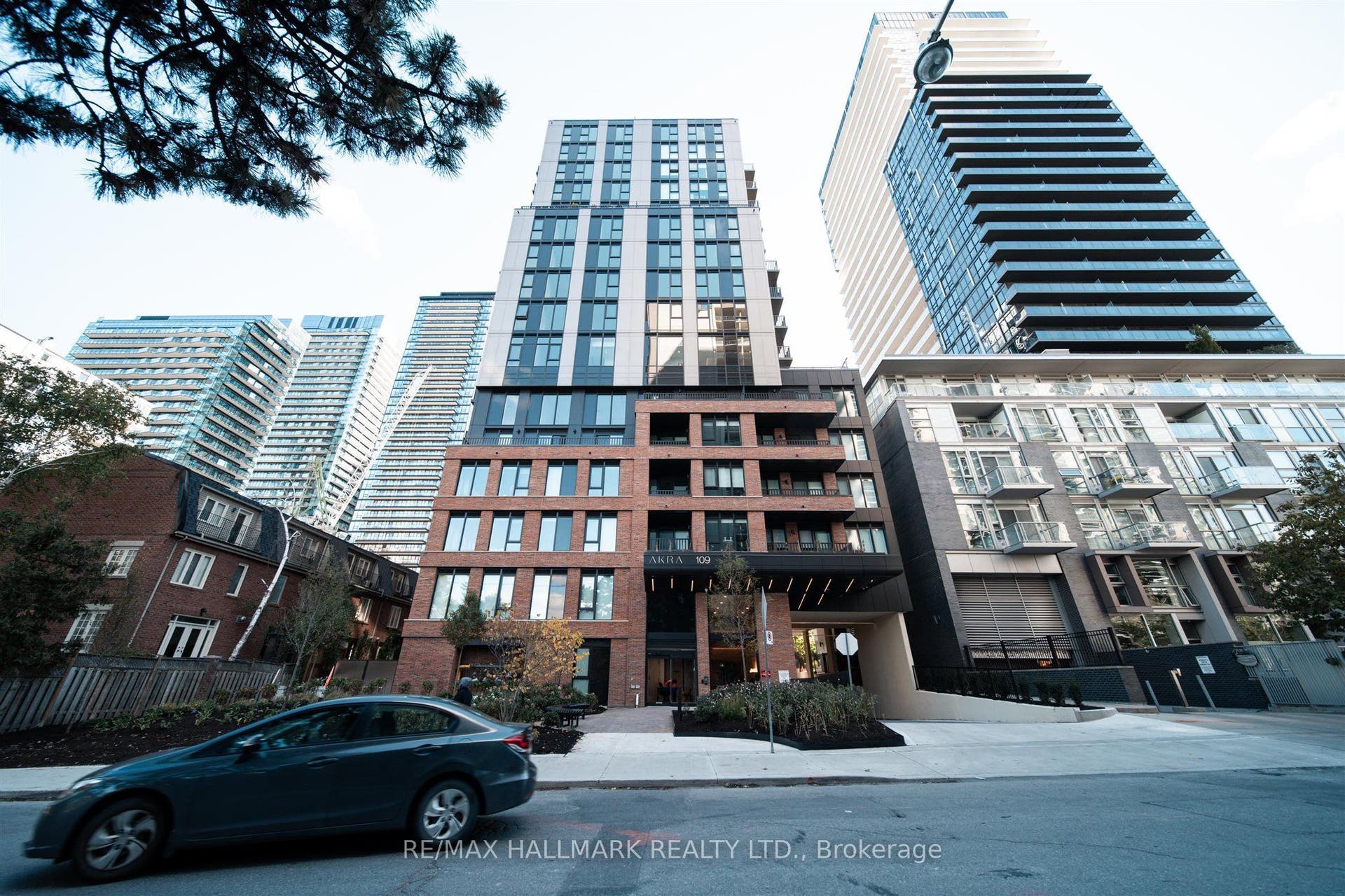 109 Erskine Avenue, #1109, Toronto C, Toronto ON M4P 0G8 109 Erskine Avenue, #1109, Toronto C, Toronto ON M4P 0G8