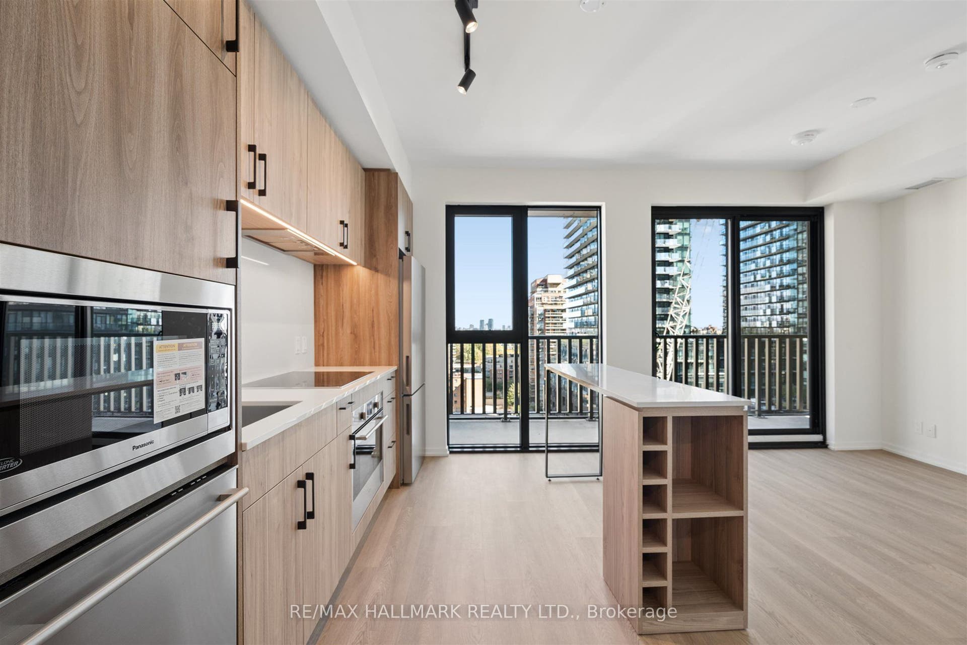 109 Erskine Avenue, #1109, Toronto C, Toronto ON M4P 0G8 109 Erskine Avenue, #1109, Toronto C, Toronto ON M4P 0G8