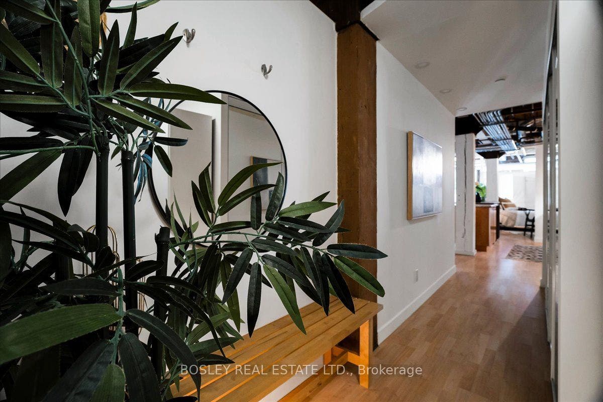 955 Queen Street W, #116, Toronto C, Toronto ON M6J 3X5