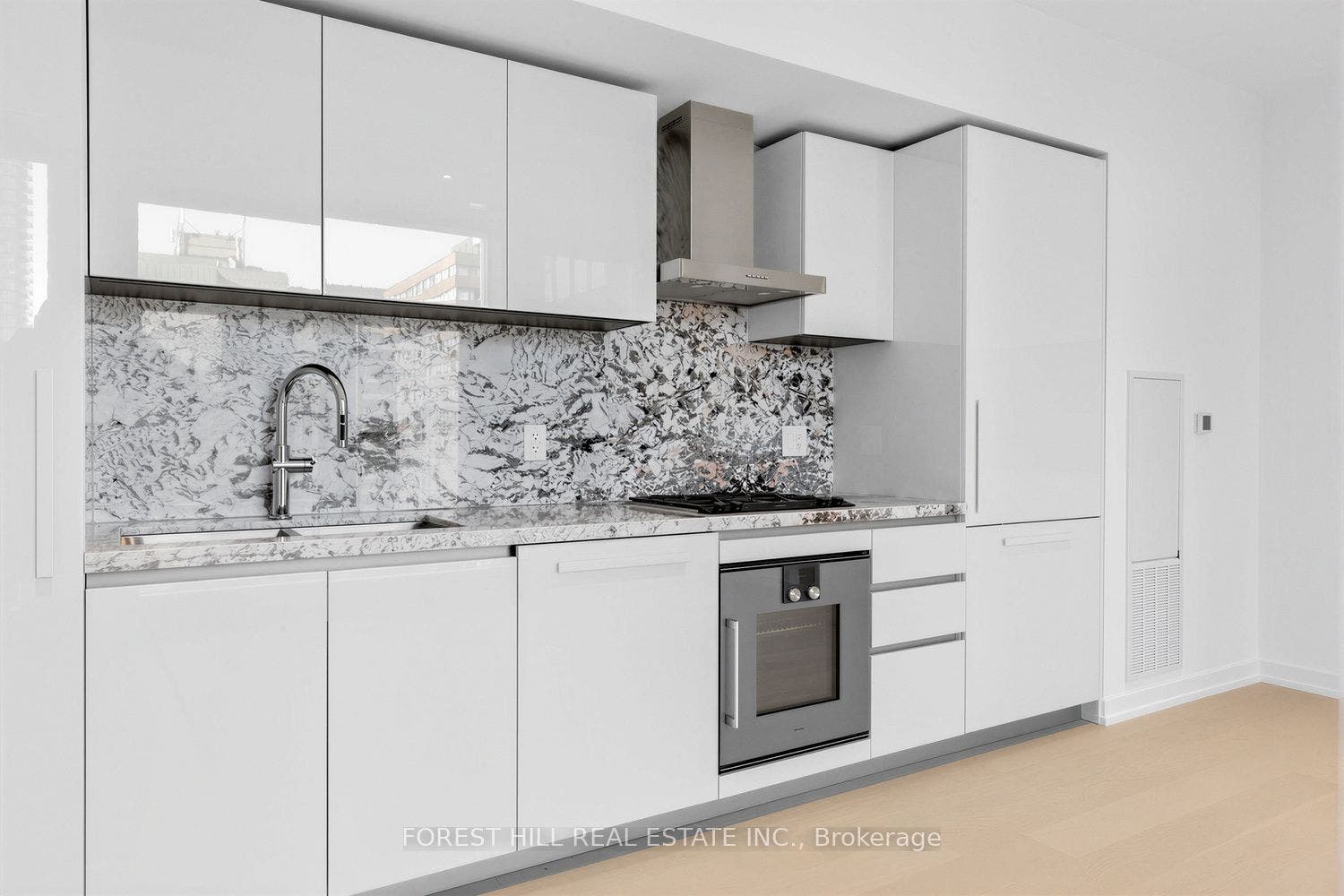 1315 Bay Street, #701, Toronto C, Toronto ON M5R 2C4