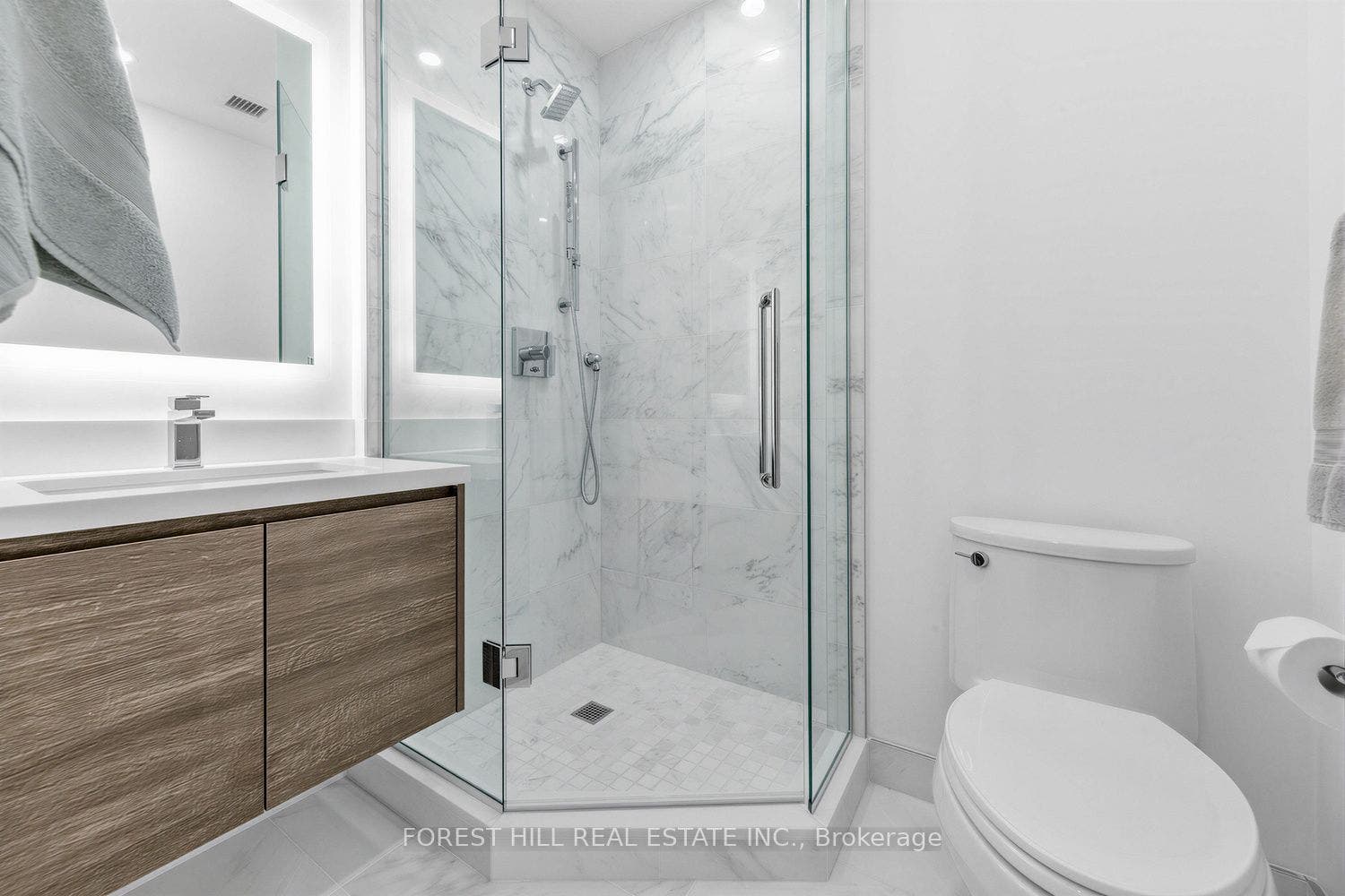 1315 Bay Street, #701, Toronto C, Toronto ON M5R 2C4