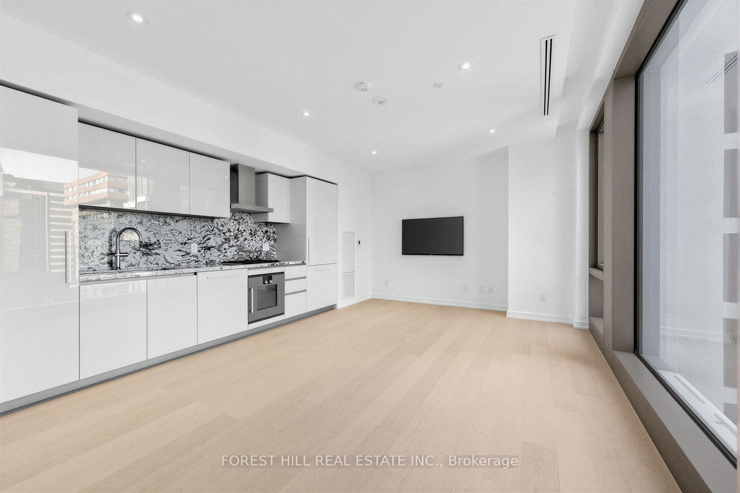 1315 Bay Street, #701, Toronto C, Toronto ON M5R 2C4
