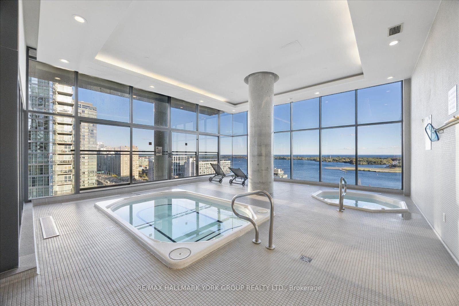 11 Brunel Court, #1612, Toronto C, Toronto ON M5V 3Y3 11 Brunel Court, #1612, Toronto C, Toronto ON M5V 3Y3