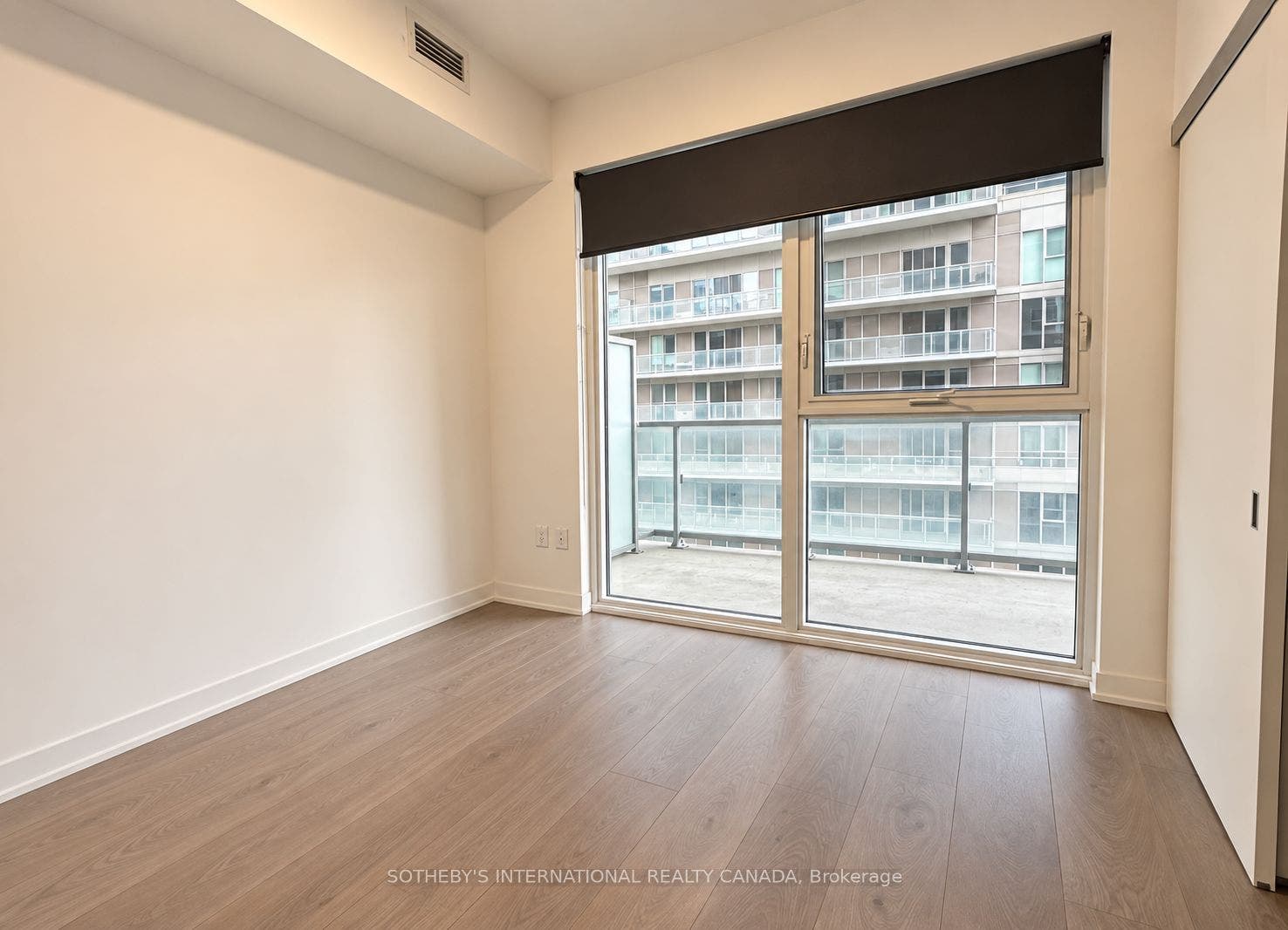 20 Richardson Street, #816, Toronto C, Toronto ON M5A 0S6 Virtually Staged