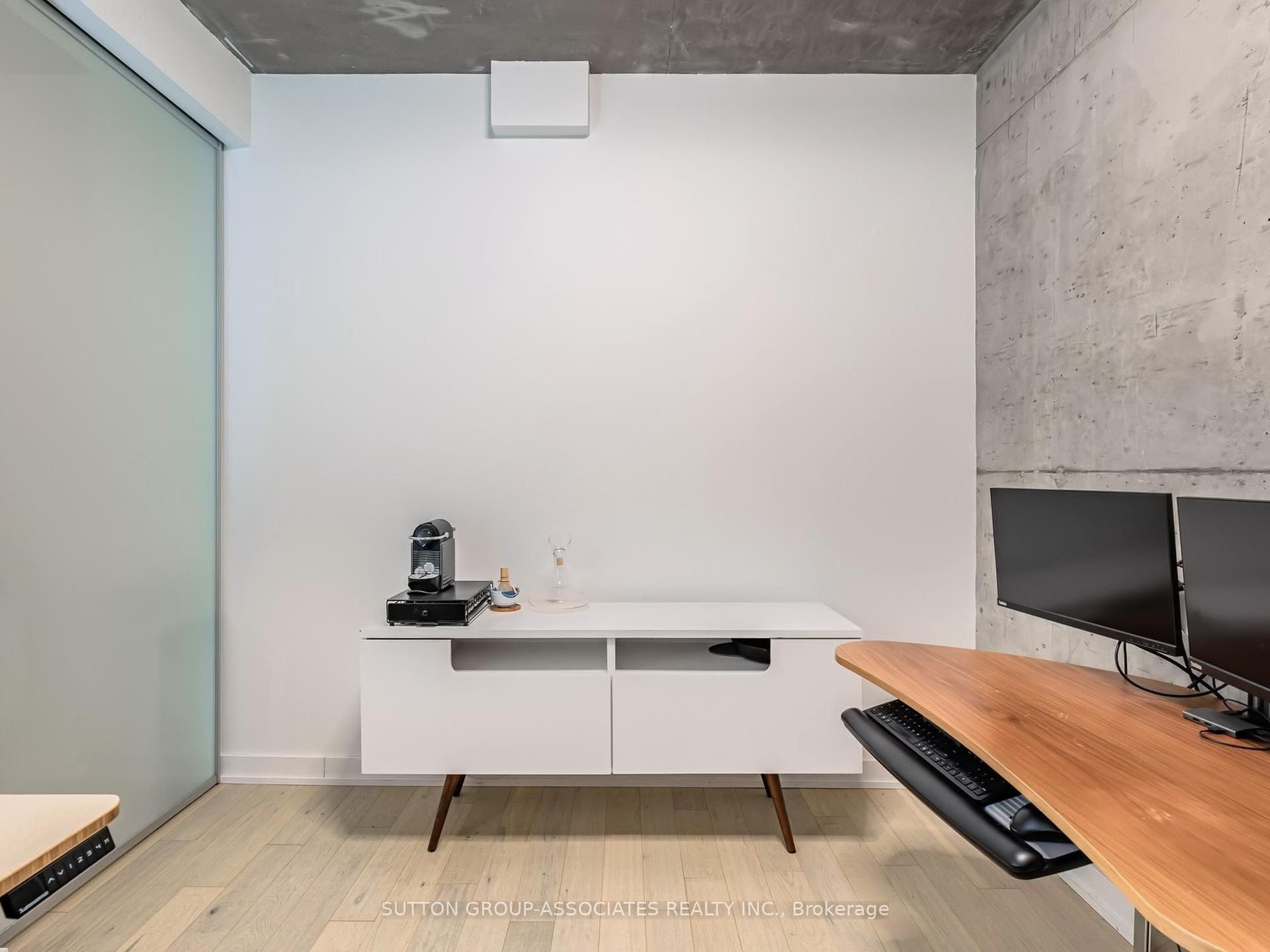 138 Princess Street, #811, Toronto C08, Toronto C, Toronto ON M5A 0B1