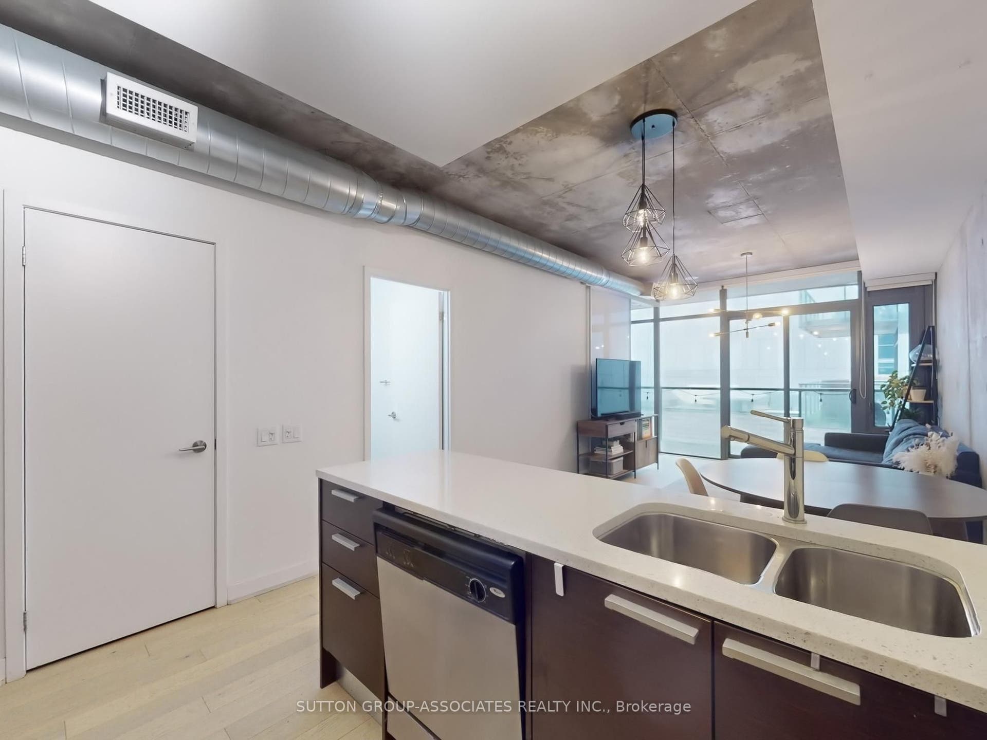 138 Princess Street, #811, Toronto C08, Toronto C, Toronto ON M5A 0B1