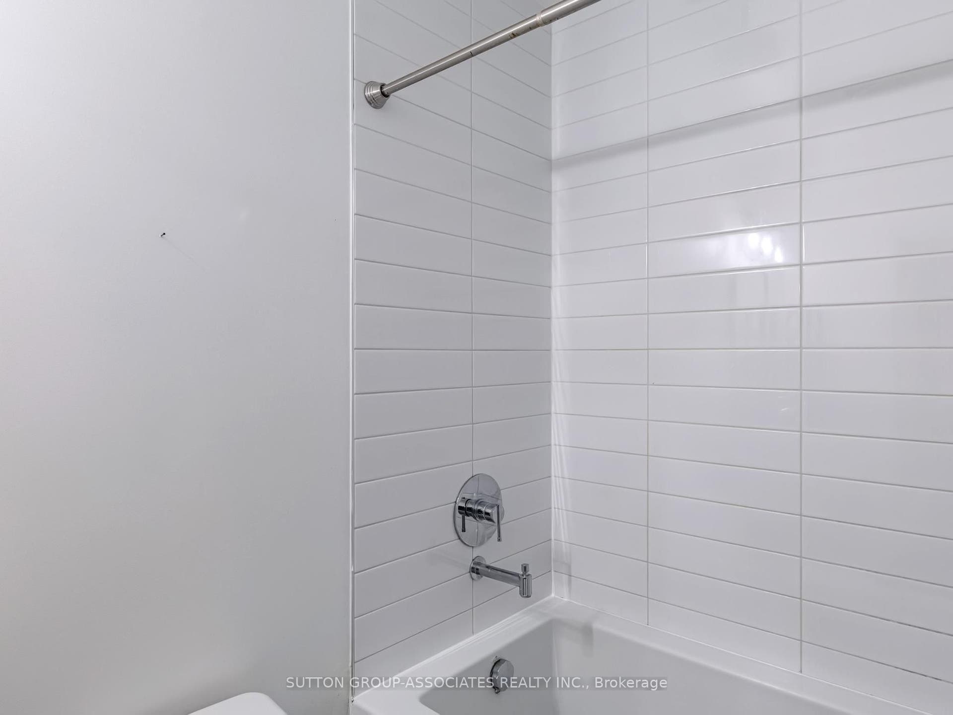 138 Princess Street, #811, Toronto C08, Toronto C, Toronto ON M5A 0B1
