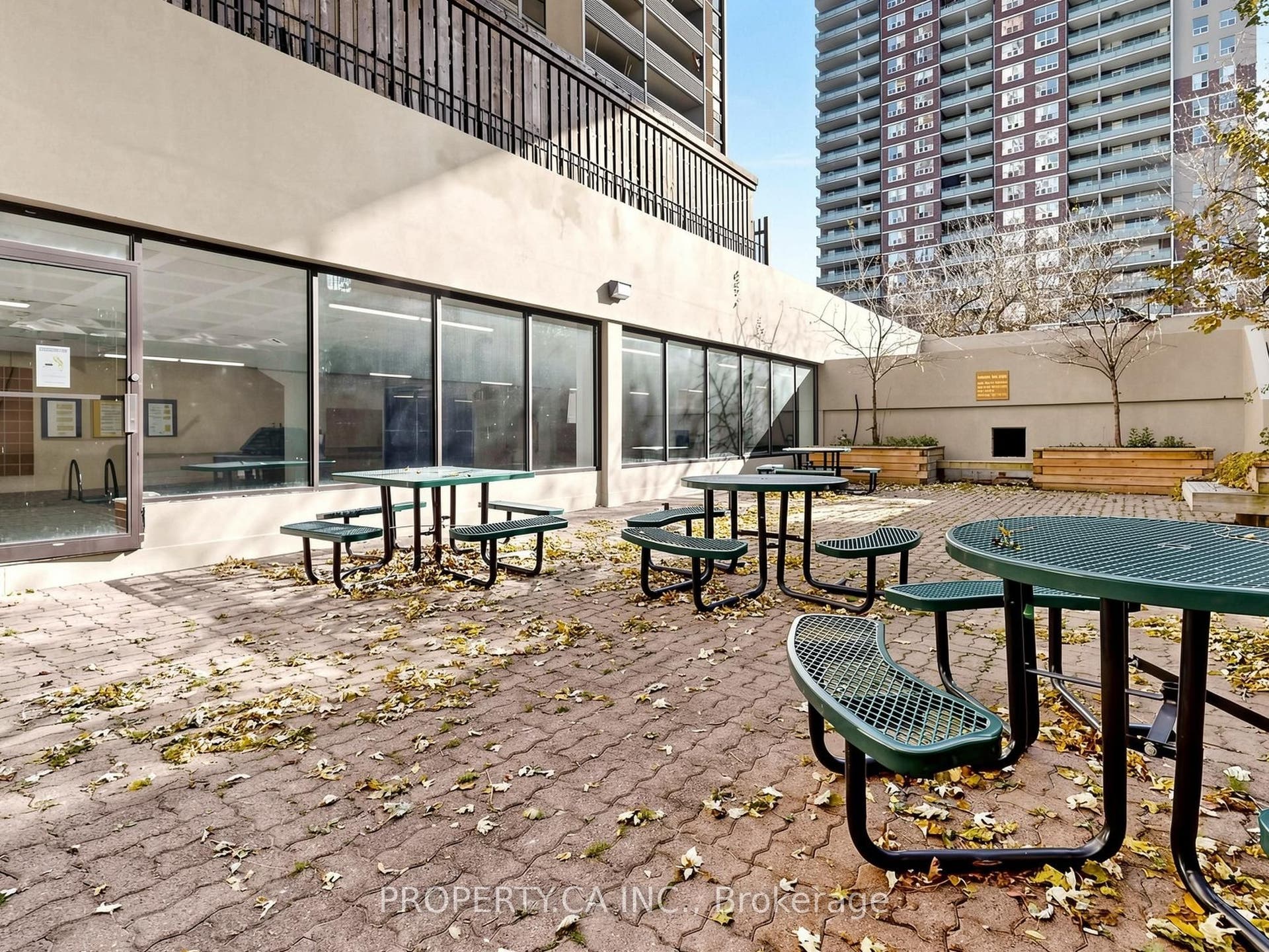 40 Homewood Avenue, #316, Toronto C, Toronto ON M4Y 2K2 40 Homewood Avenue, #316, Toronto C, Toronto ON M4Y 2K2