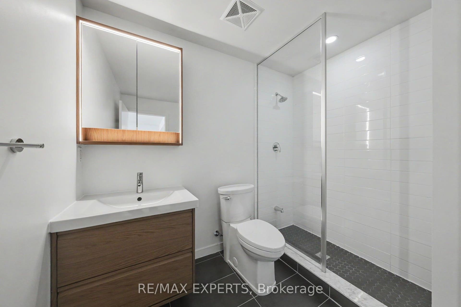 55 East Liberty Street, #715, Toronto C, Toronto ON M6K 3P9 Shower Glass (2026)