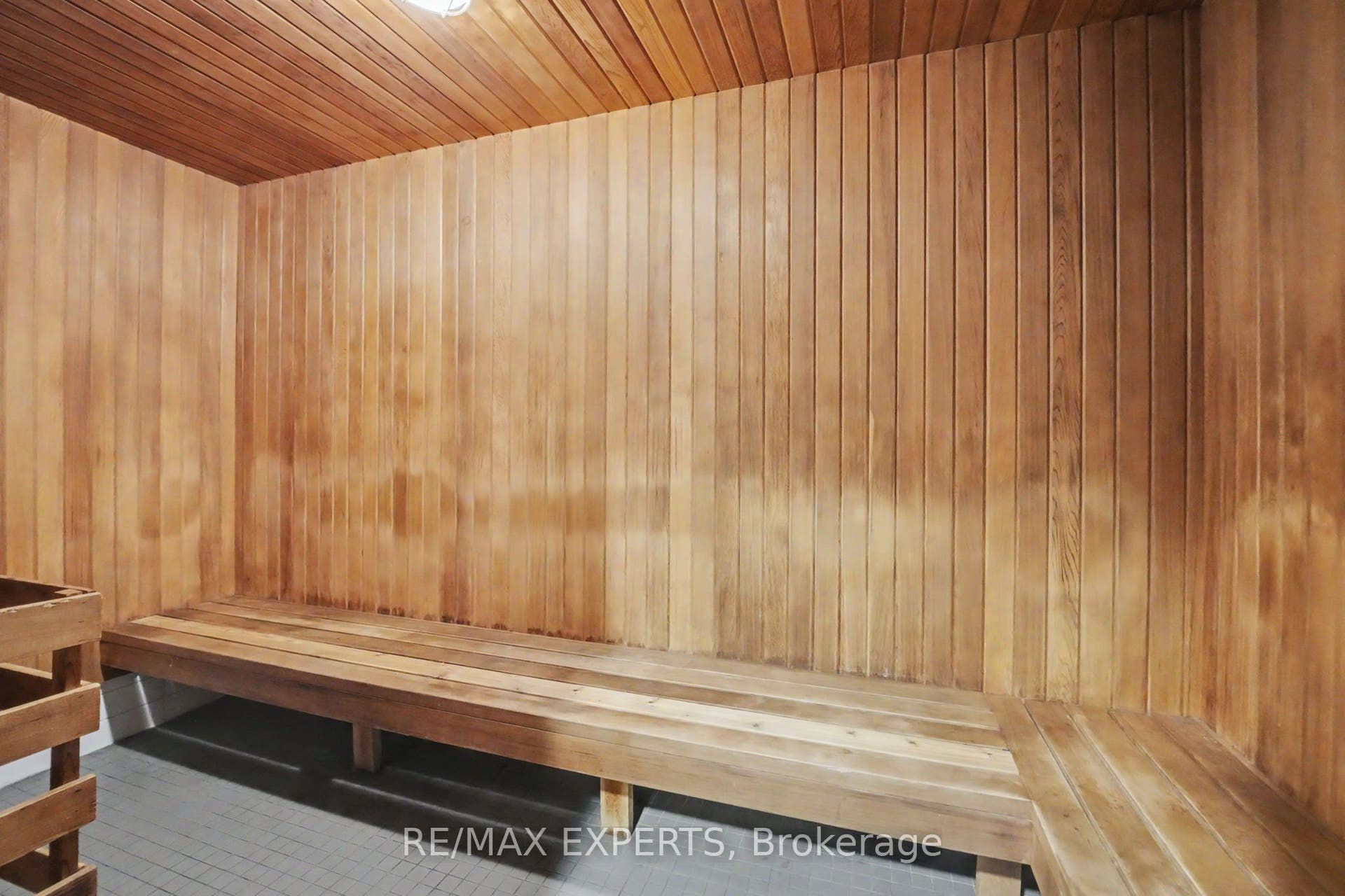 55 East Liberty Street, #715, Toronto C, Toronto ON M6K 3P9 Sauna