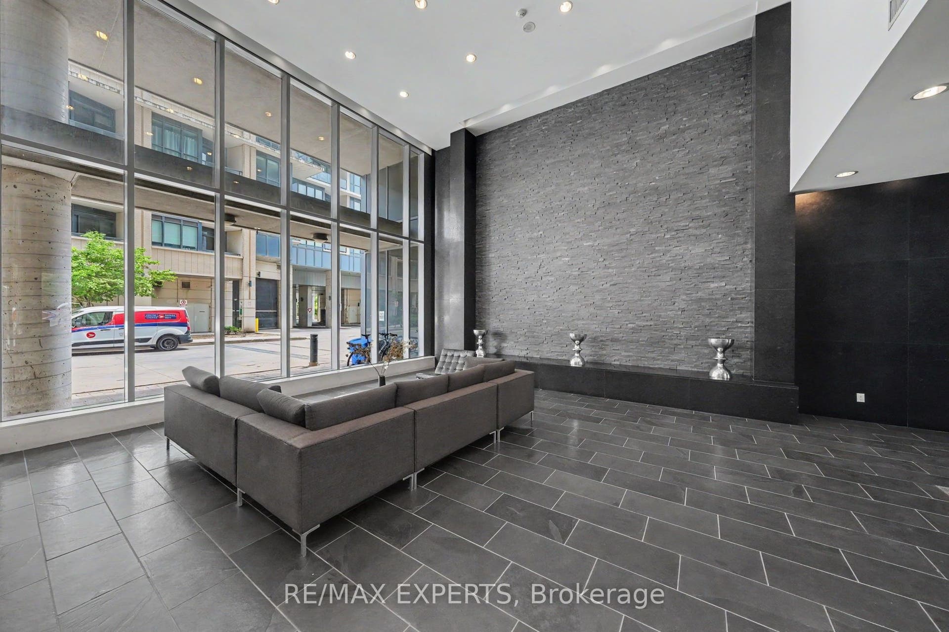 55 East Liberty Street, #715, Toronto C, Toronto ON M6K 3P9 Lobby