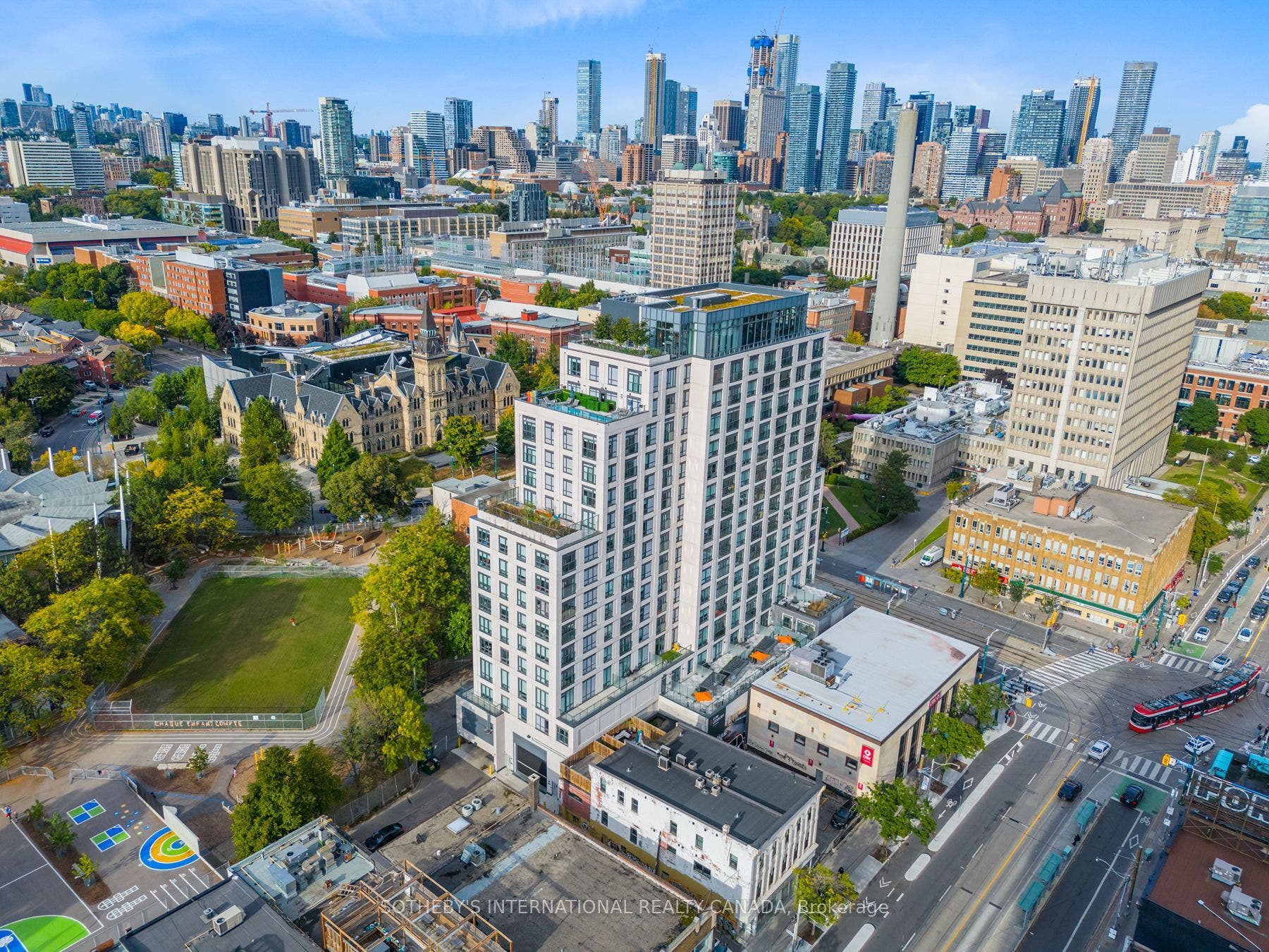 484 Spadina Avenue, #404, Toronto C, Toronto ON M5S 0E4 484 Spadina Avenue, #404, Toronto C, Toronto ON M5S 0E4