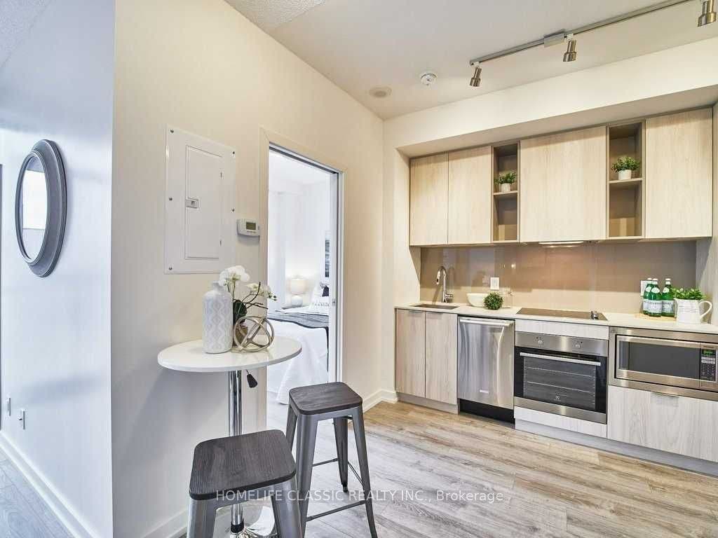 200 Sackville Street, #1103, Toronto C, Toronto ON M5A 0B9
