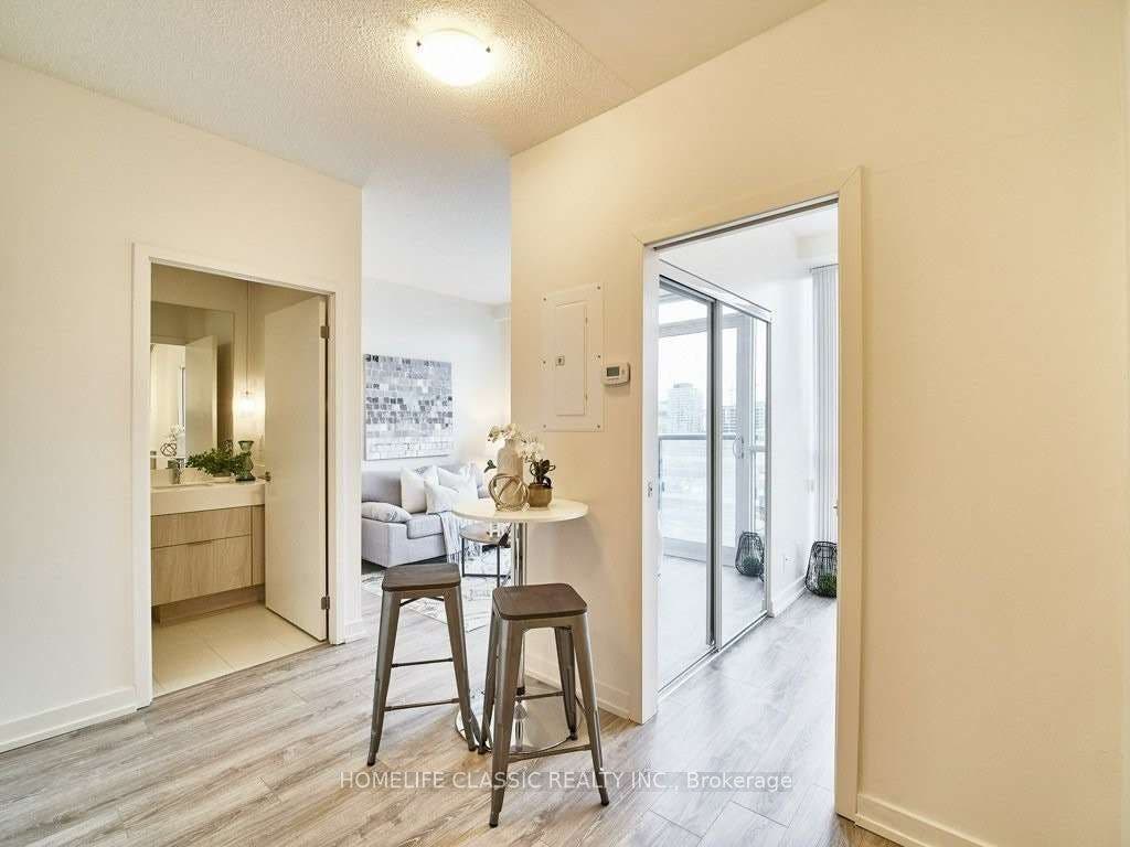 200 Sackville Street, #1103, Toronto C, Toronto ON M5A 0B9