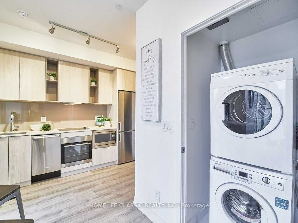 200 Sackville Street, #1103, Toronto C, Toronto ON M5A 0B9