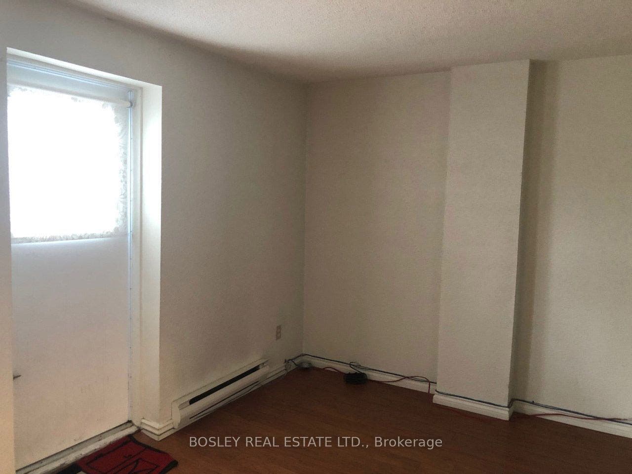 160 Davenport Road, #2nd Floor, Apt 2, Toronto C, Toronto ON M5R 1J2 160 Davenport Road, #2nd Floor, Apt 2, Toronto C, Toronto ON M5R 1J2