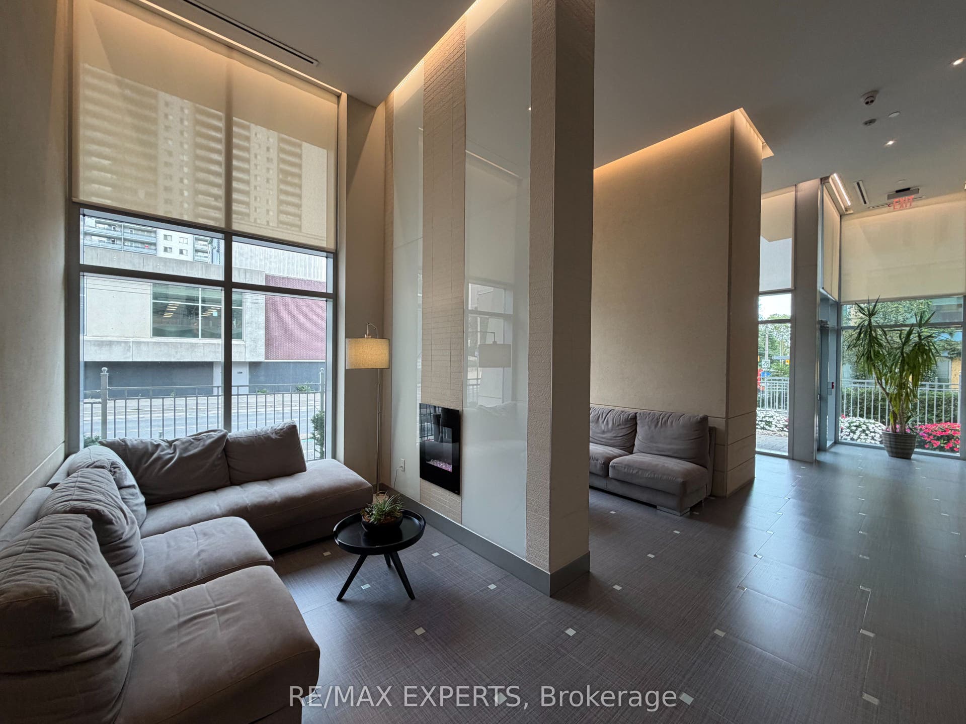 500 Sherbourne Street, #2004, Toronto C, Toronto ON M4X 1L1