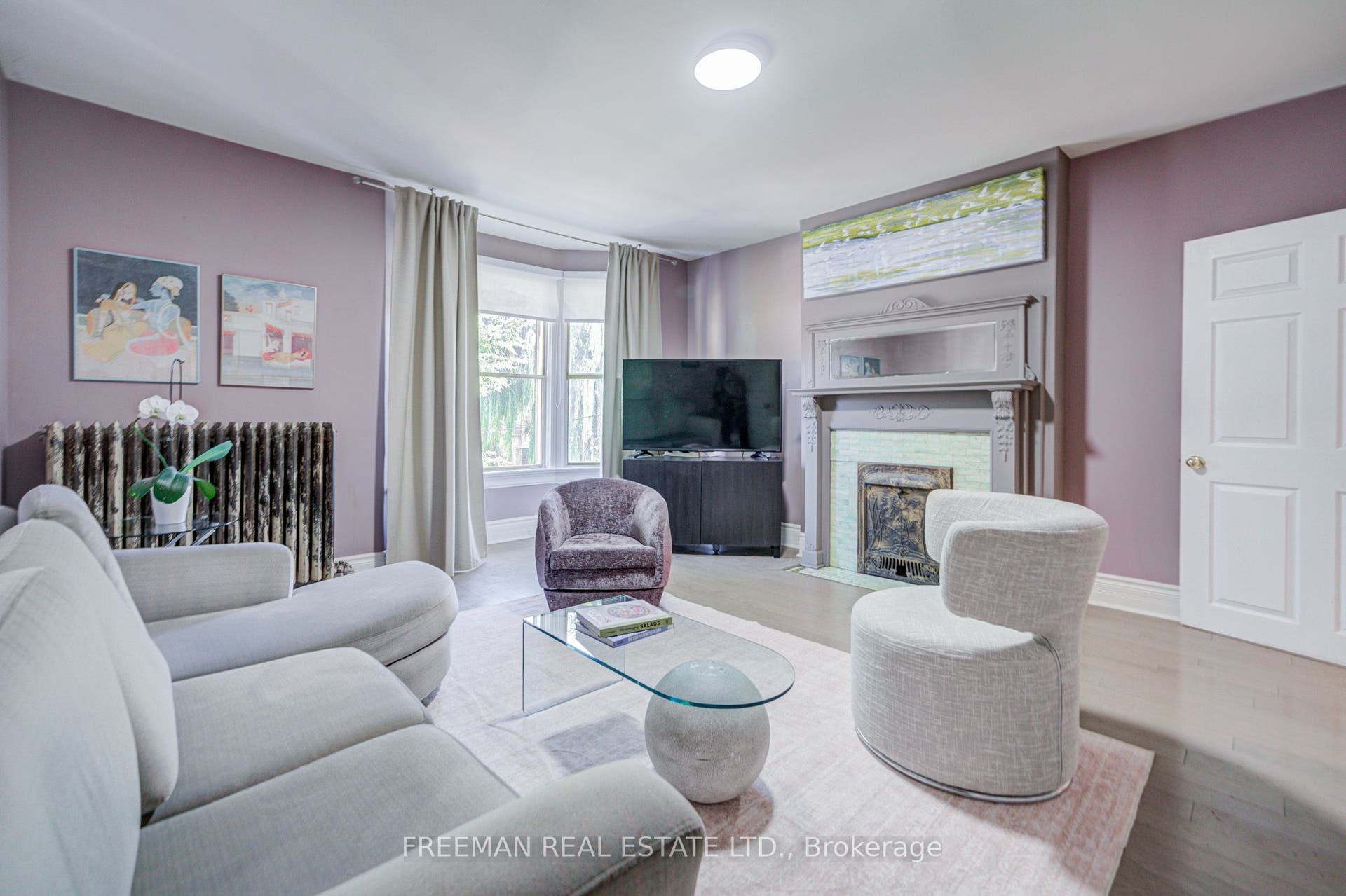 468 Markham Street, Toronto C, Toronto ON M6G 2L3