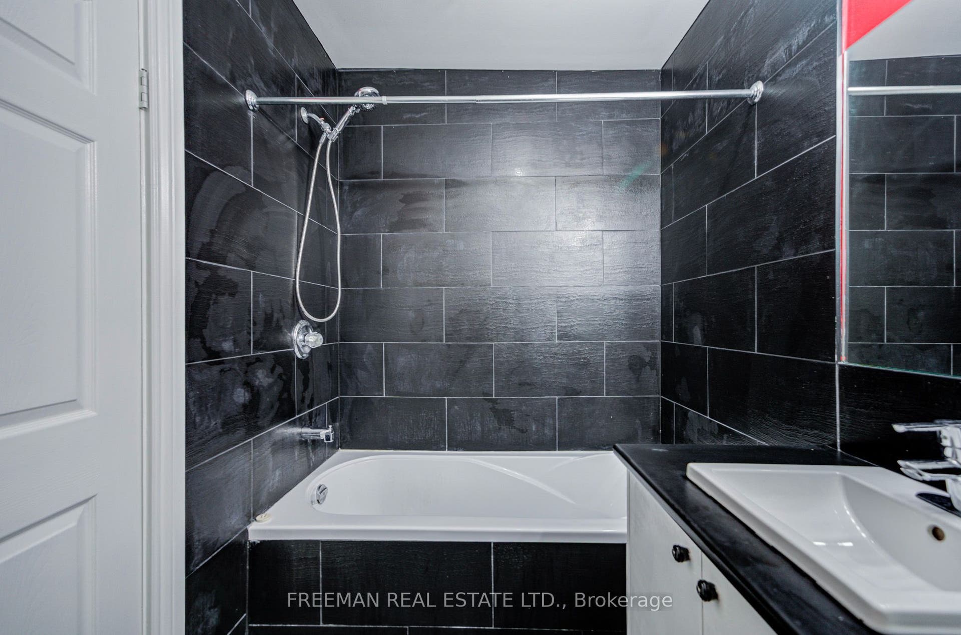 468 Markham Street, Toronto C, Toronto ON M6G 2L3