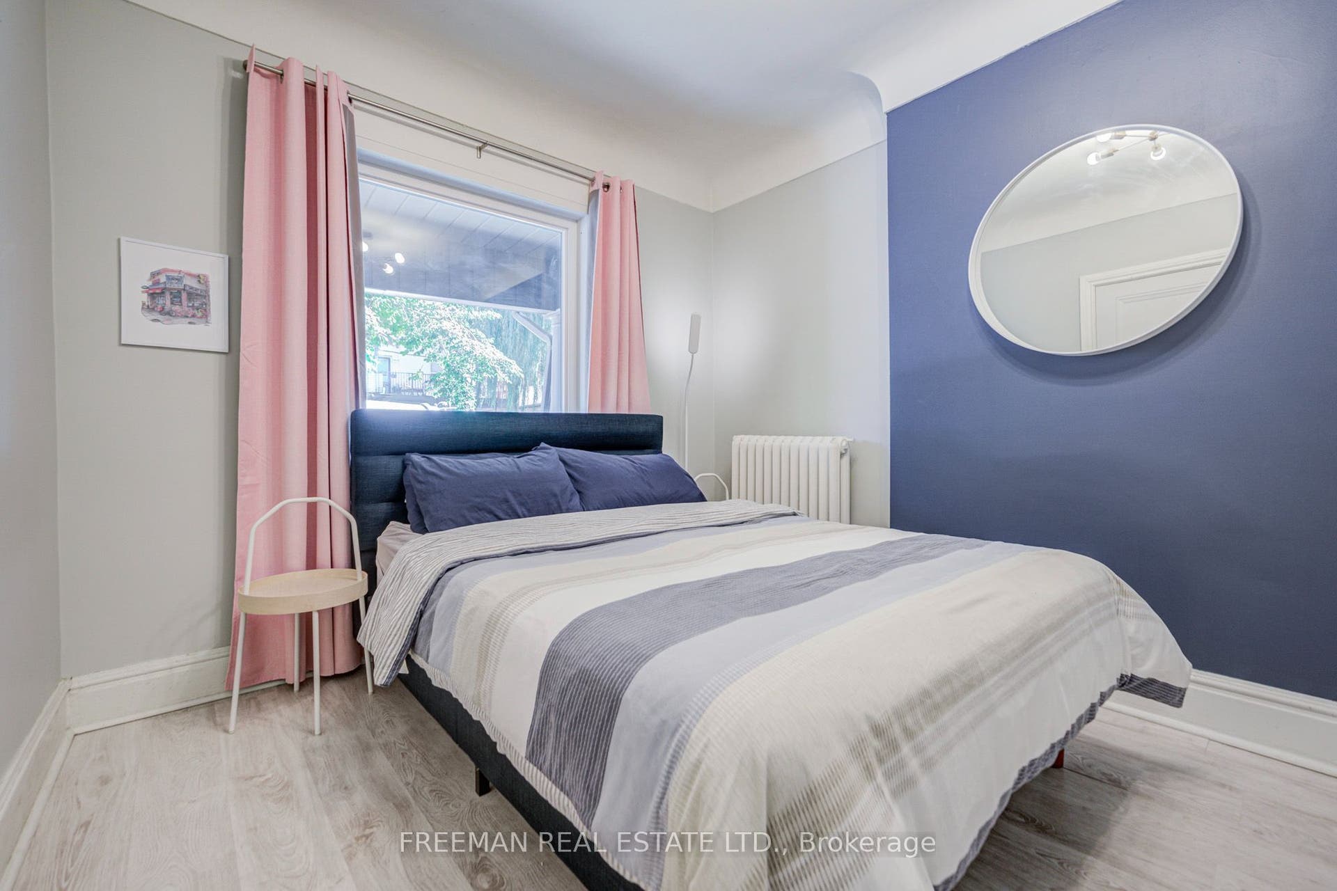 468 Markham Street, Toronto C, Toronto ON M6G 2L3