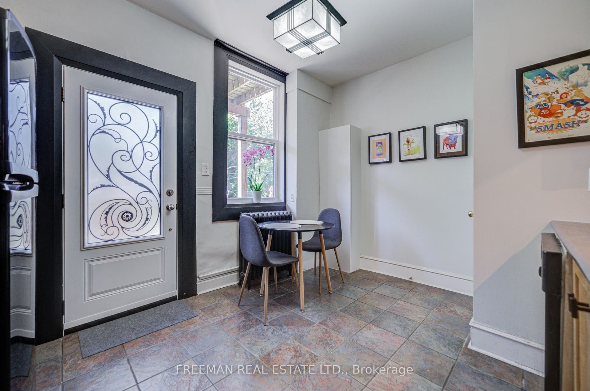 468 Markham Street, Toronto C, Toronto ON M6G 2L3