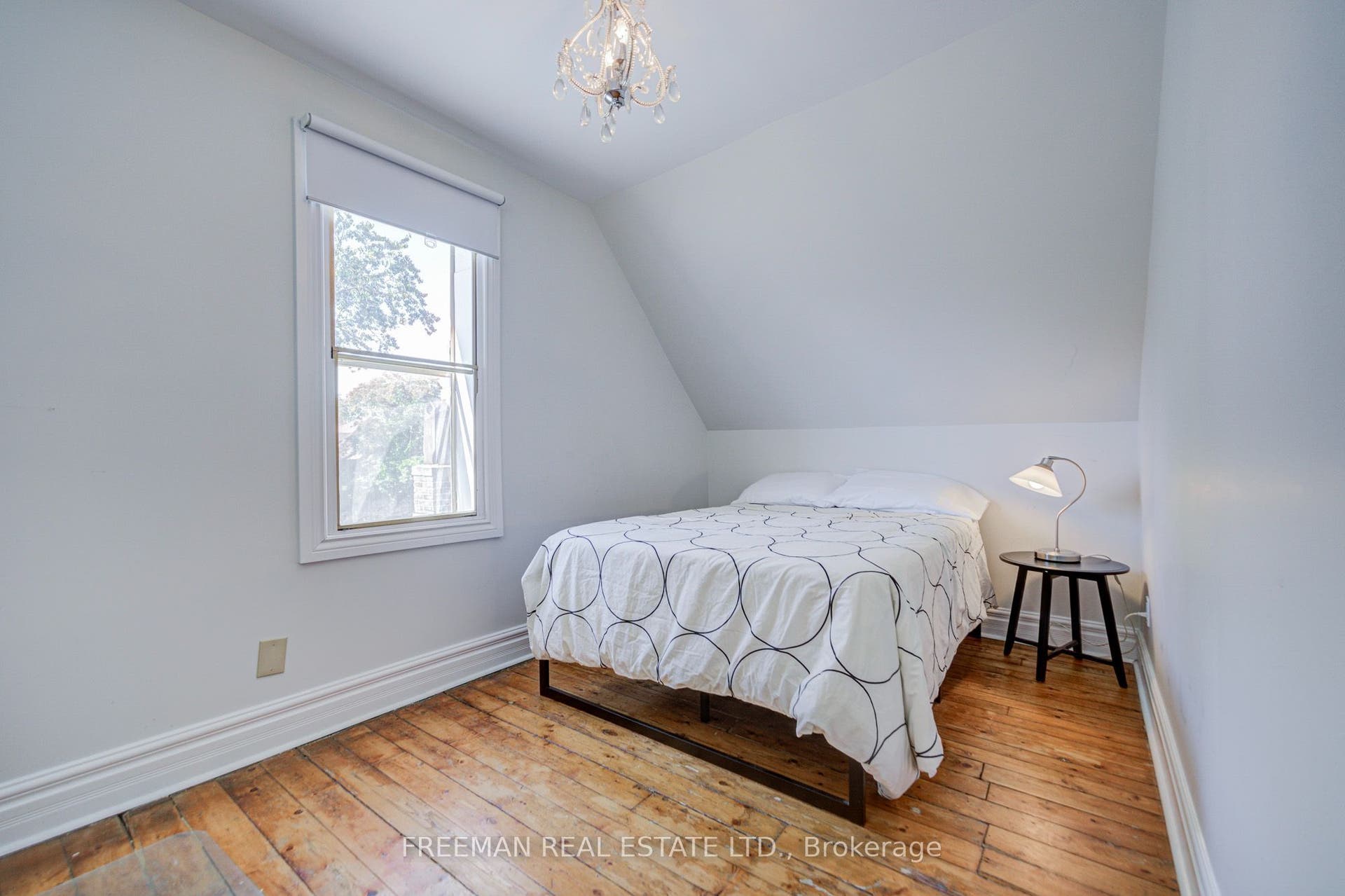 468 Markham Street, Toronto C, Toronto ON M6G 2L3