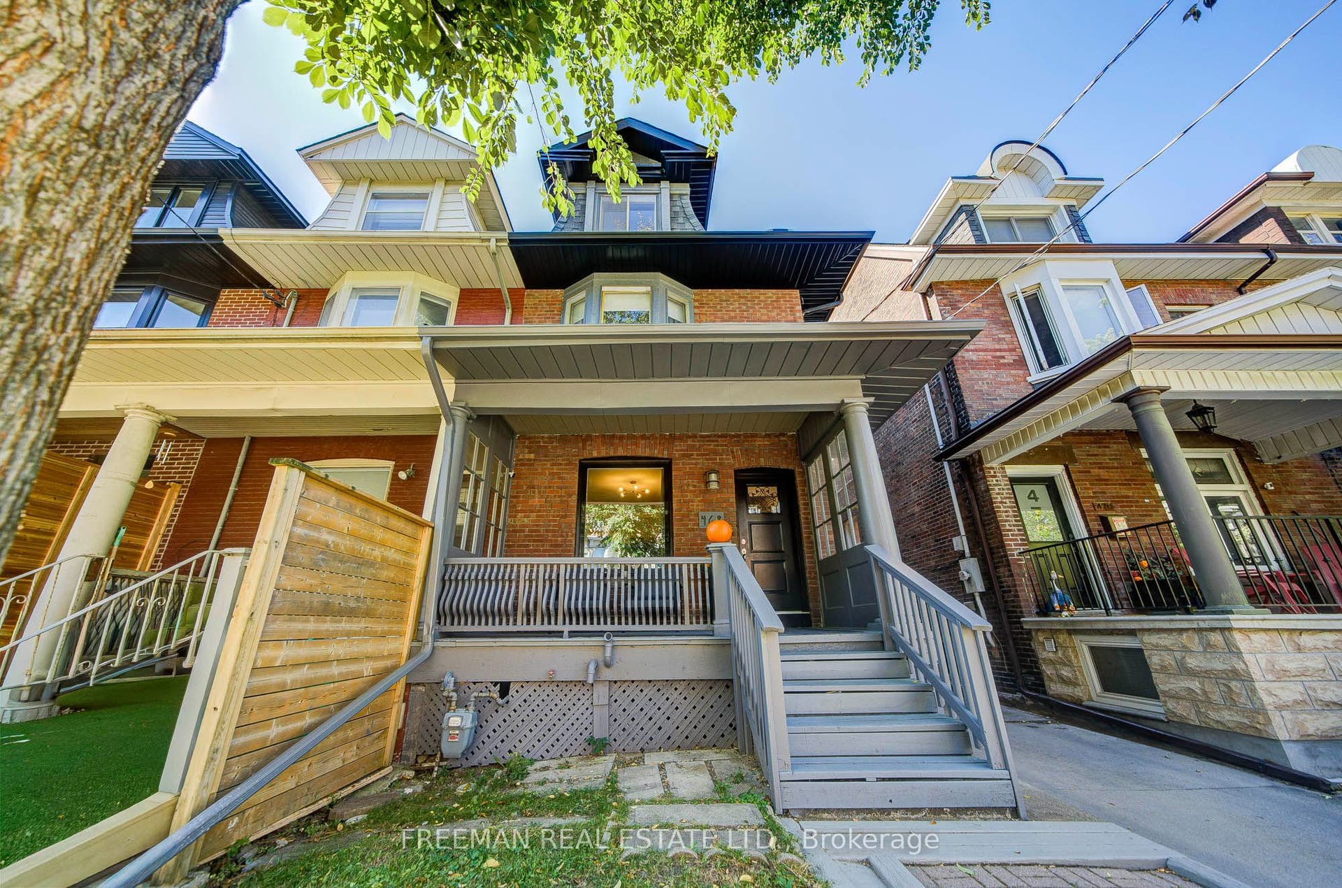 468 Markham Street, Toronto C, Toronto ON M6G 2L3