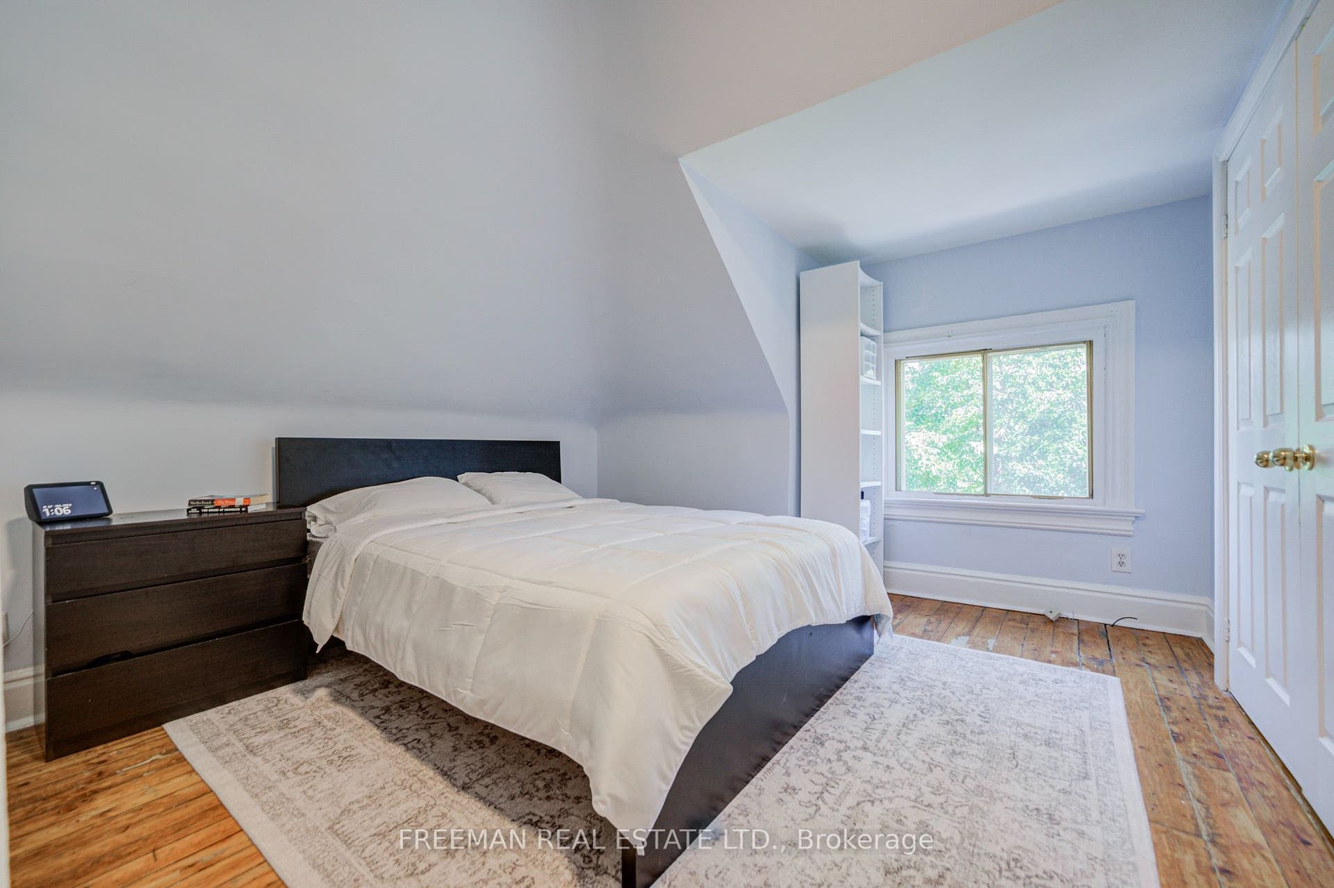 468 Markham Street, Toronto C, Toronto ON M6G 2L3