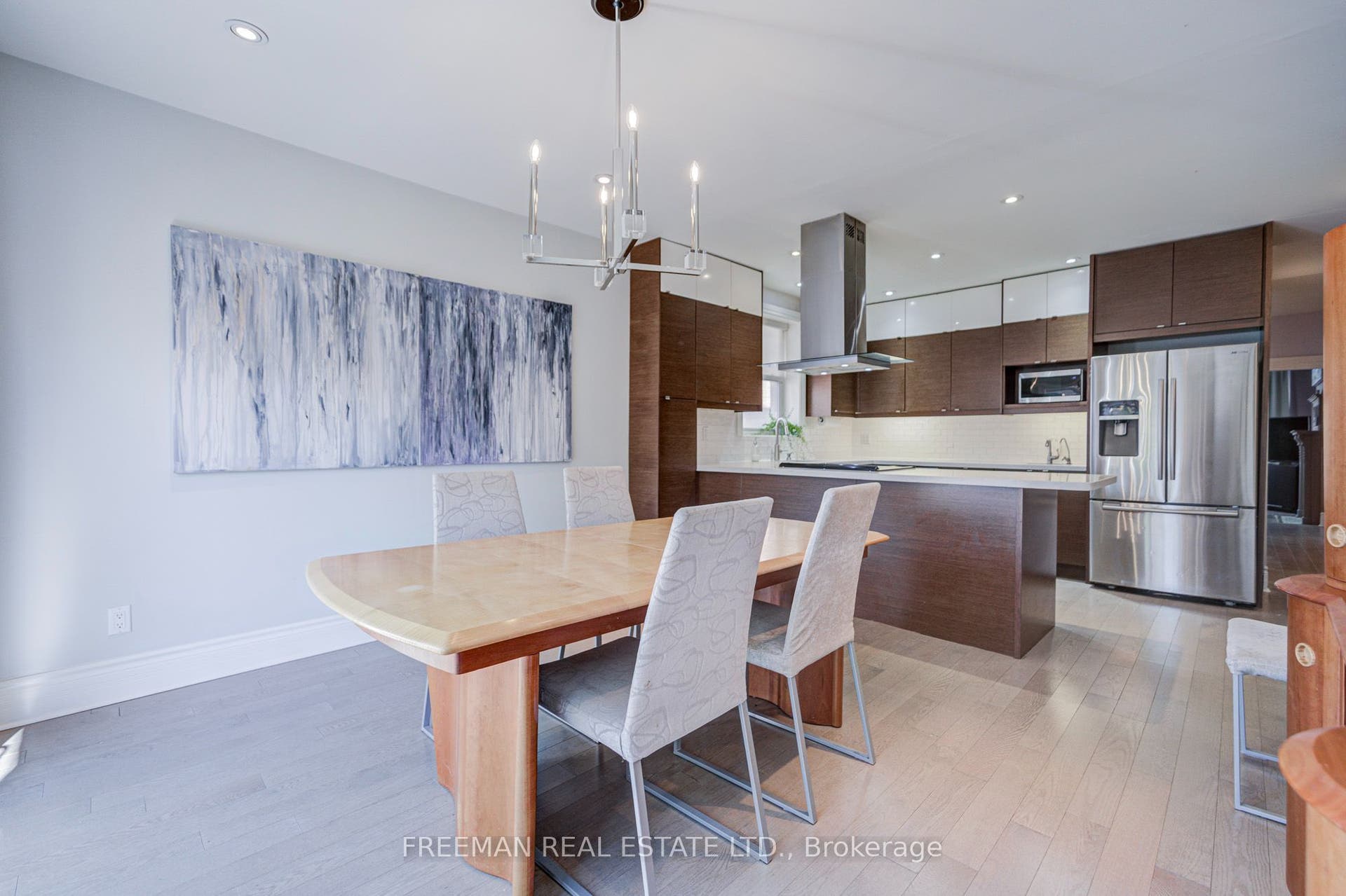 468 Markham Street, Toronto C, Toronto ON M6G 2L3