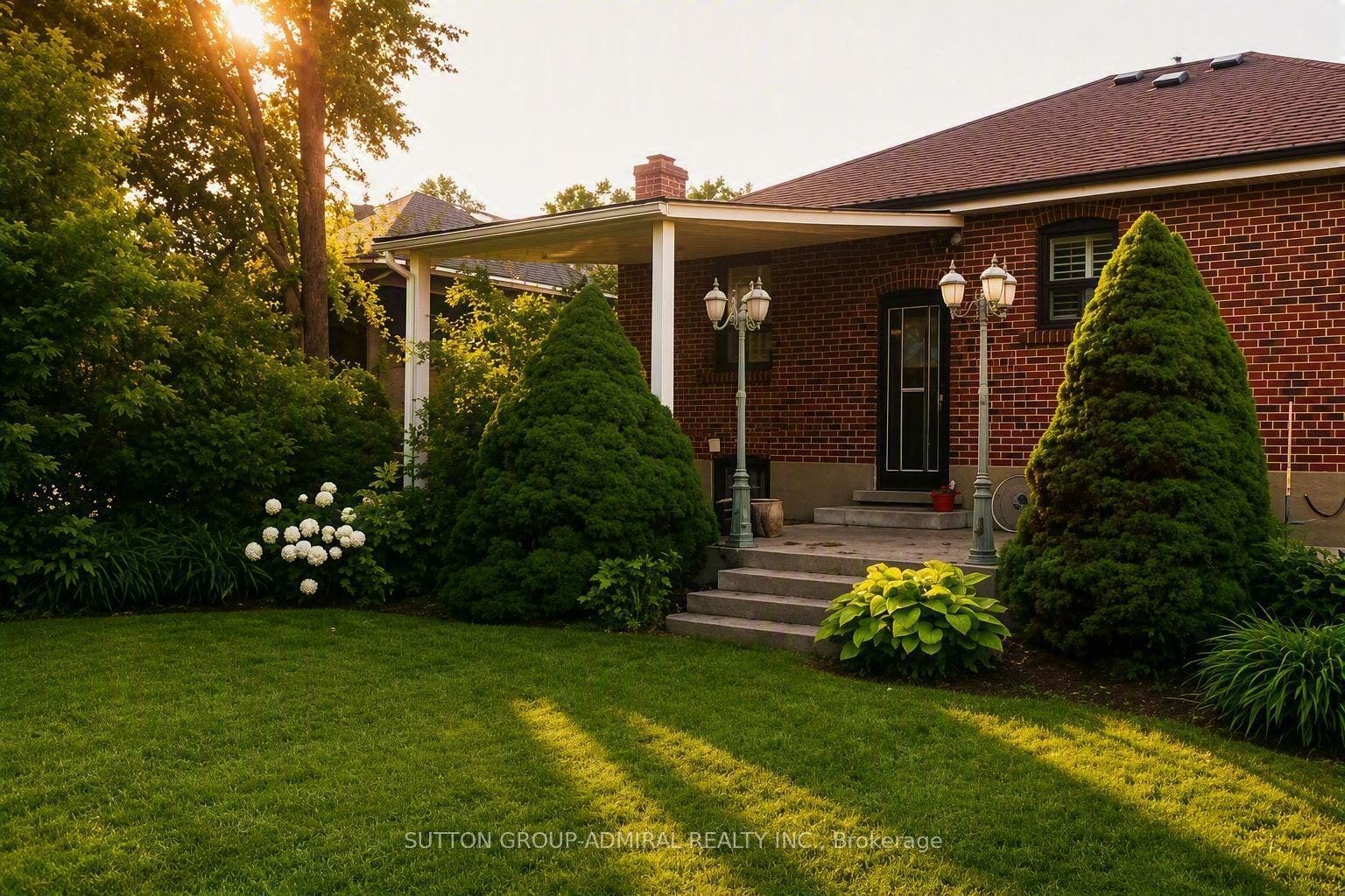 493 Hounslow Avenue, Toronto C, Toronto ON M2R 1J1 493 Hounslow Avenue, Toronto C, Toronto ON M2R 1J1